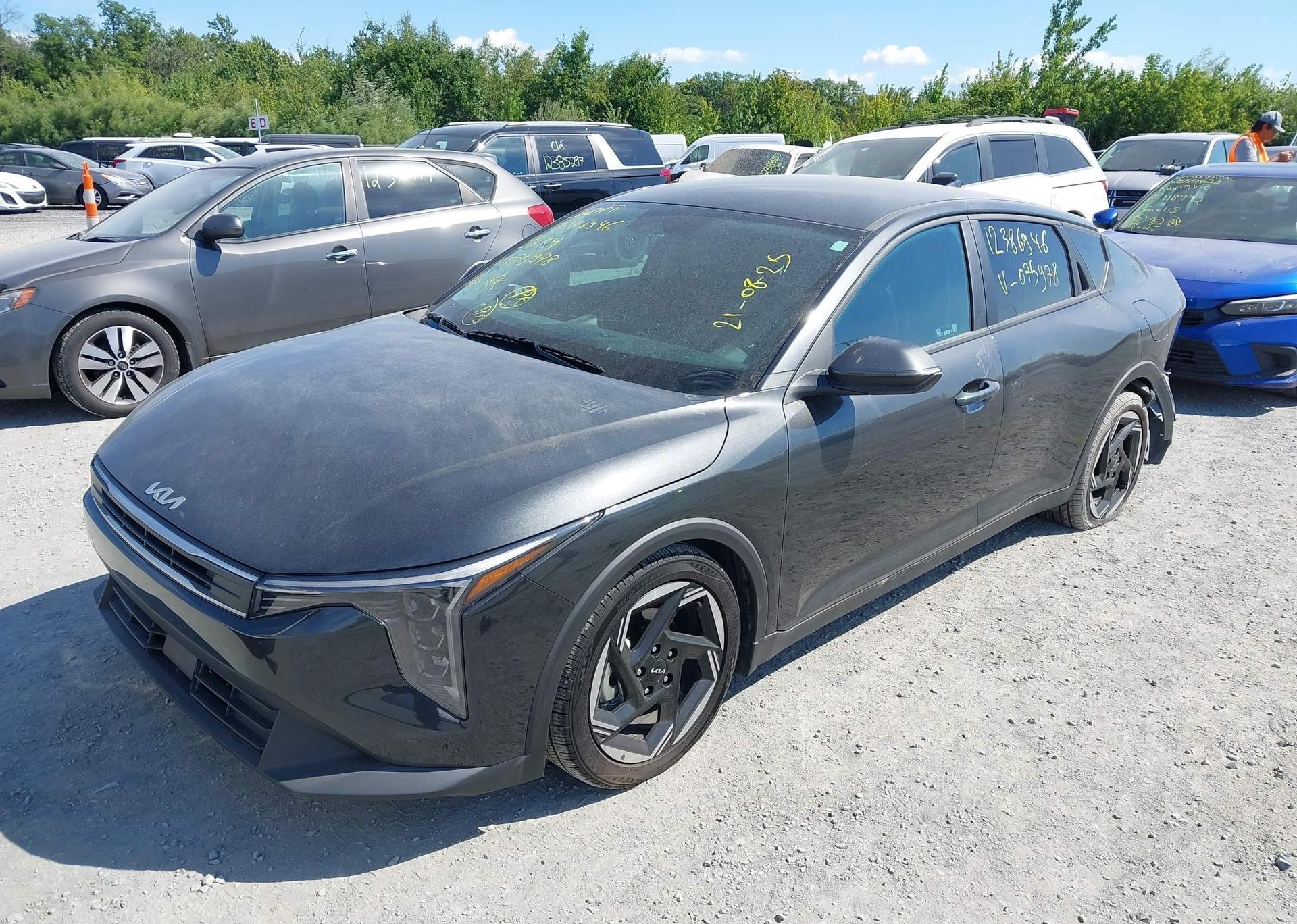 2025 KIA K4 EX