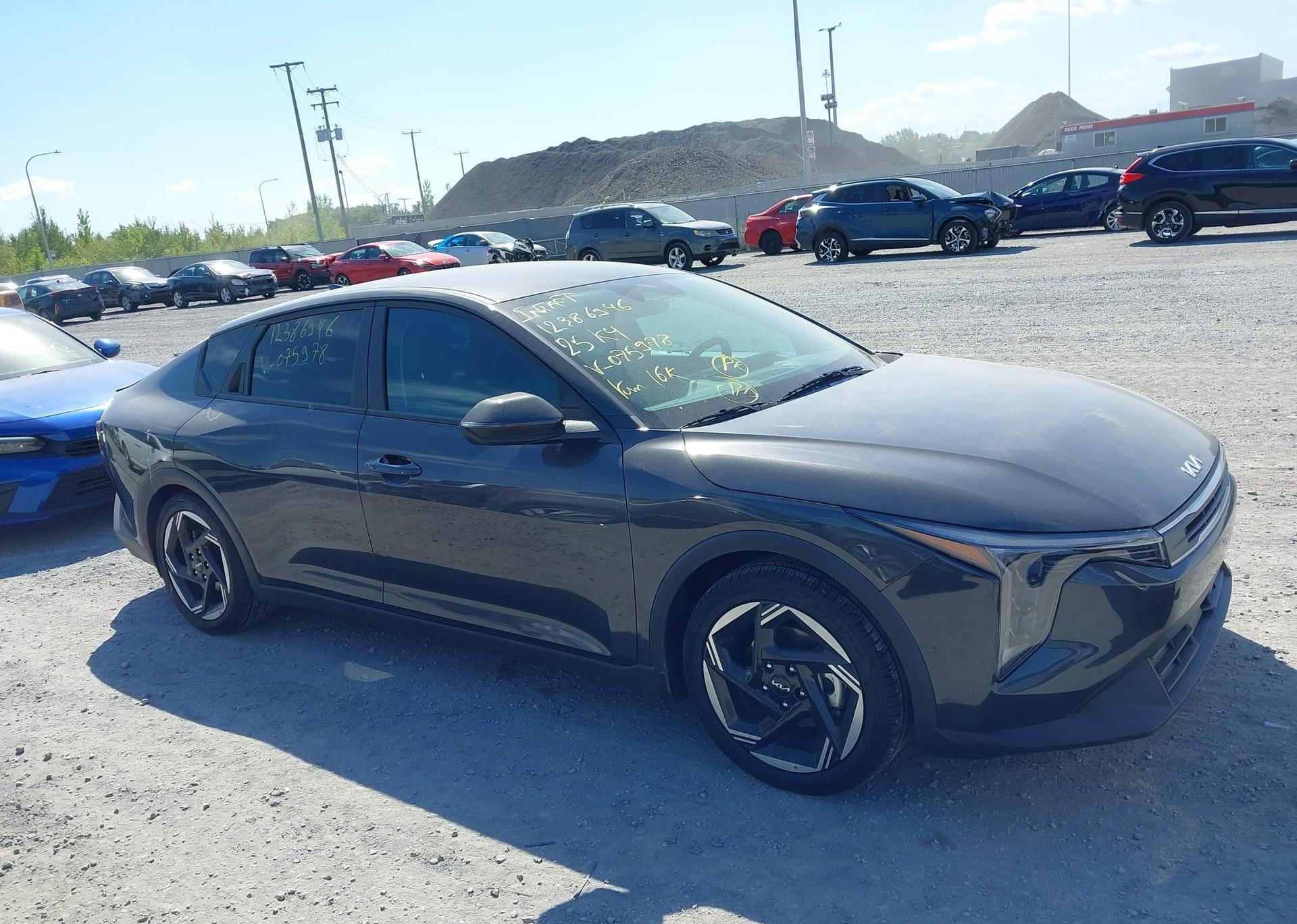 2025 KIA K4 EX