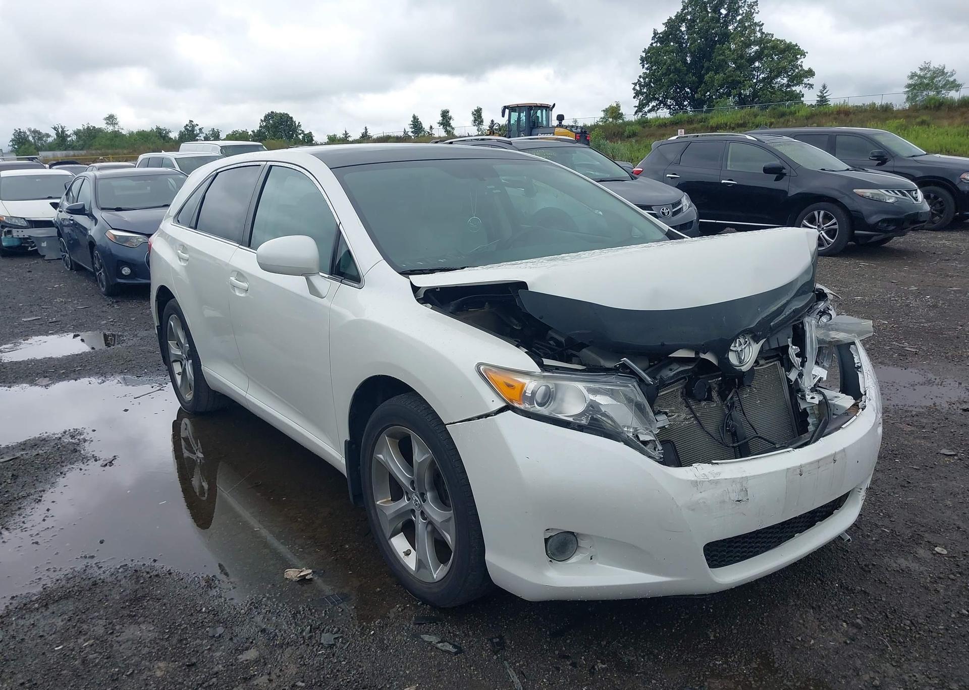 2011 TOYOTA VENZA BASE V6