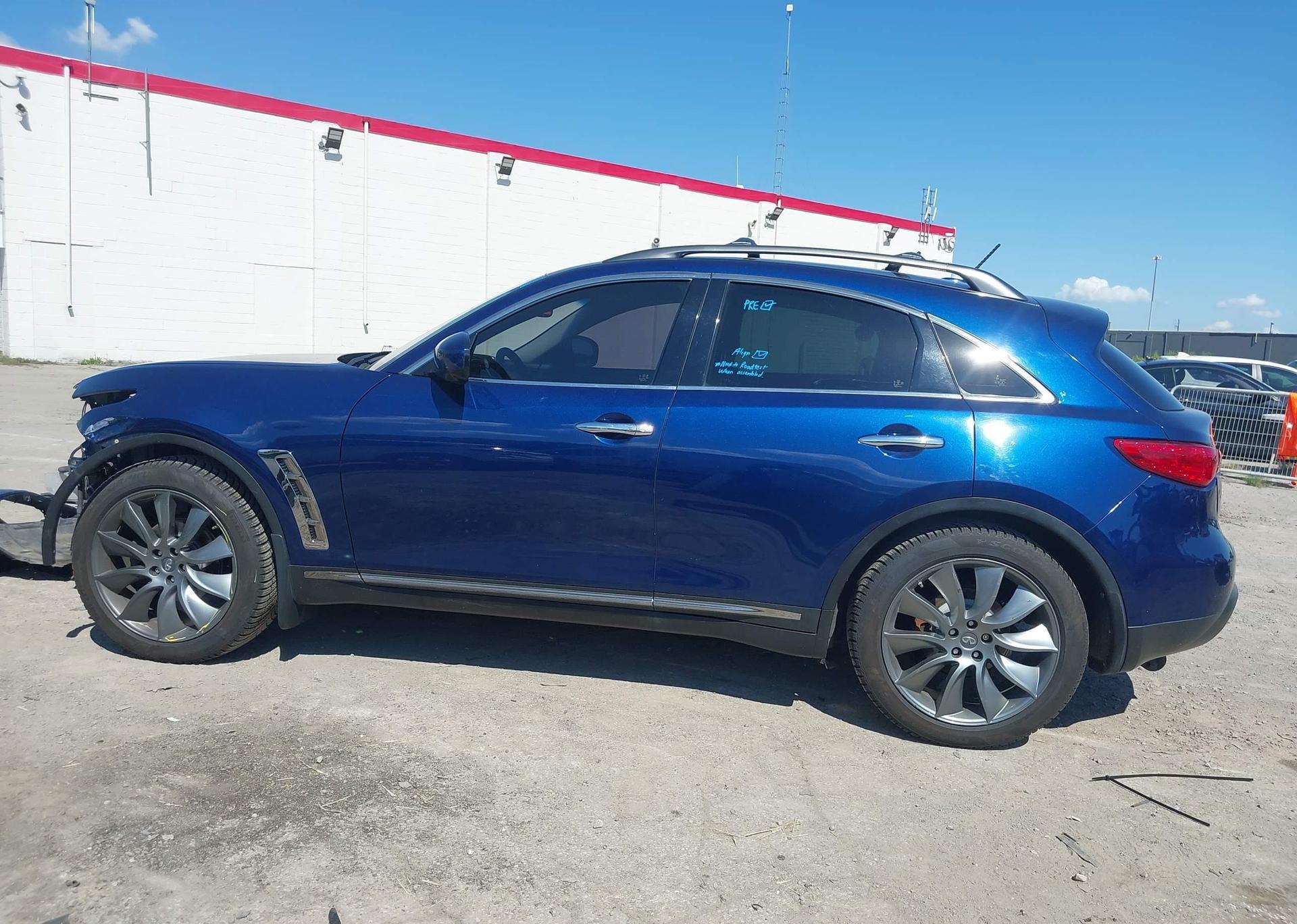 2012 INFINITI FX35
