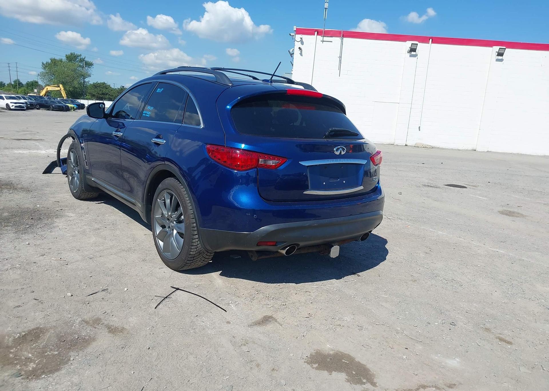 2012 INFINITI FX35
