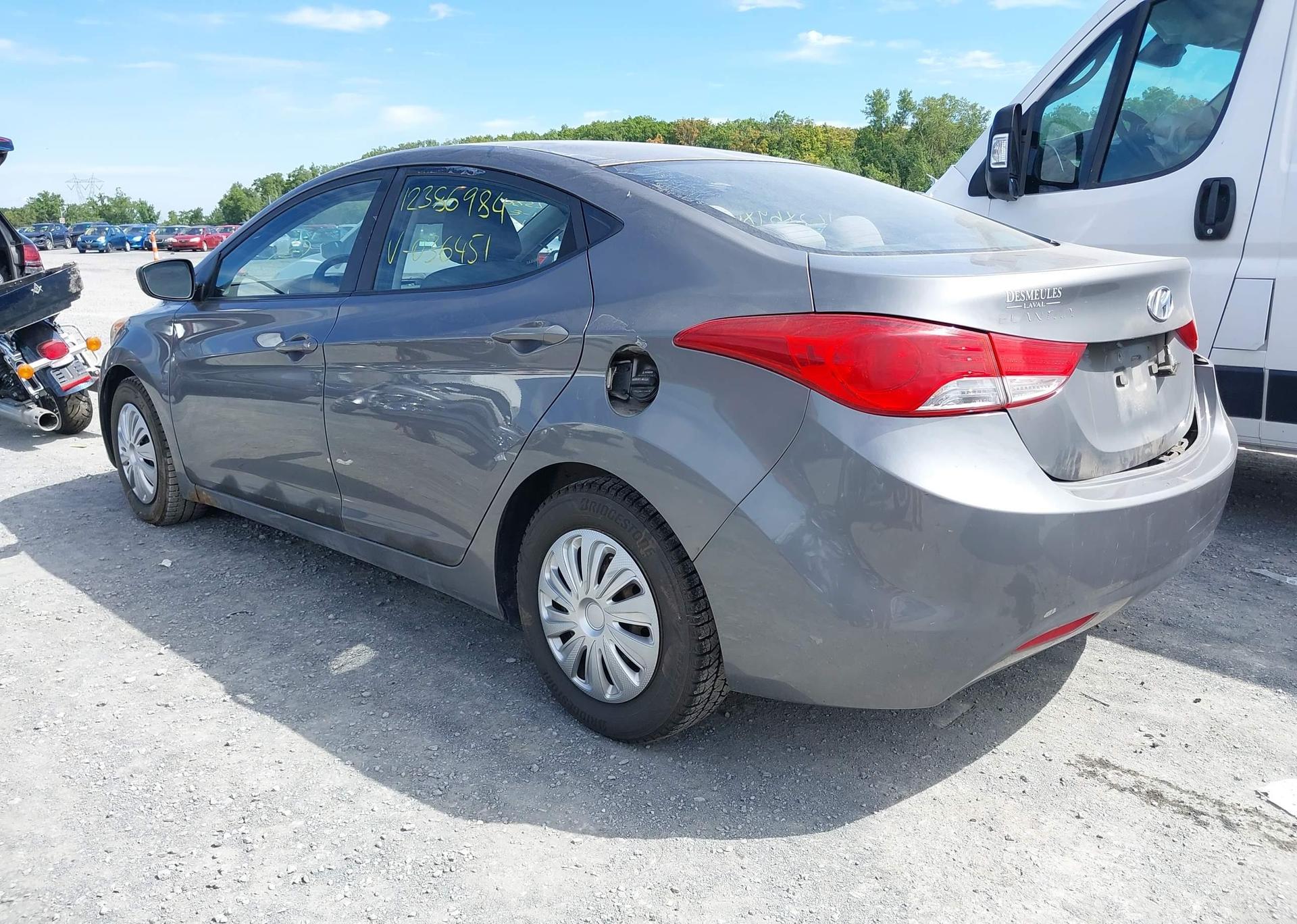 2011 HYUNDAI ELANTRA GLS