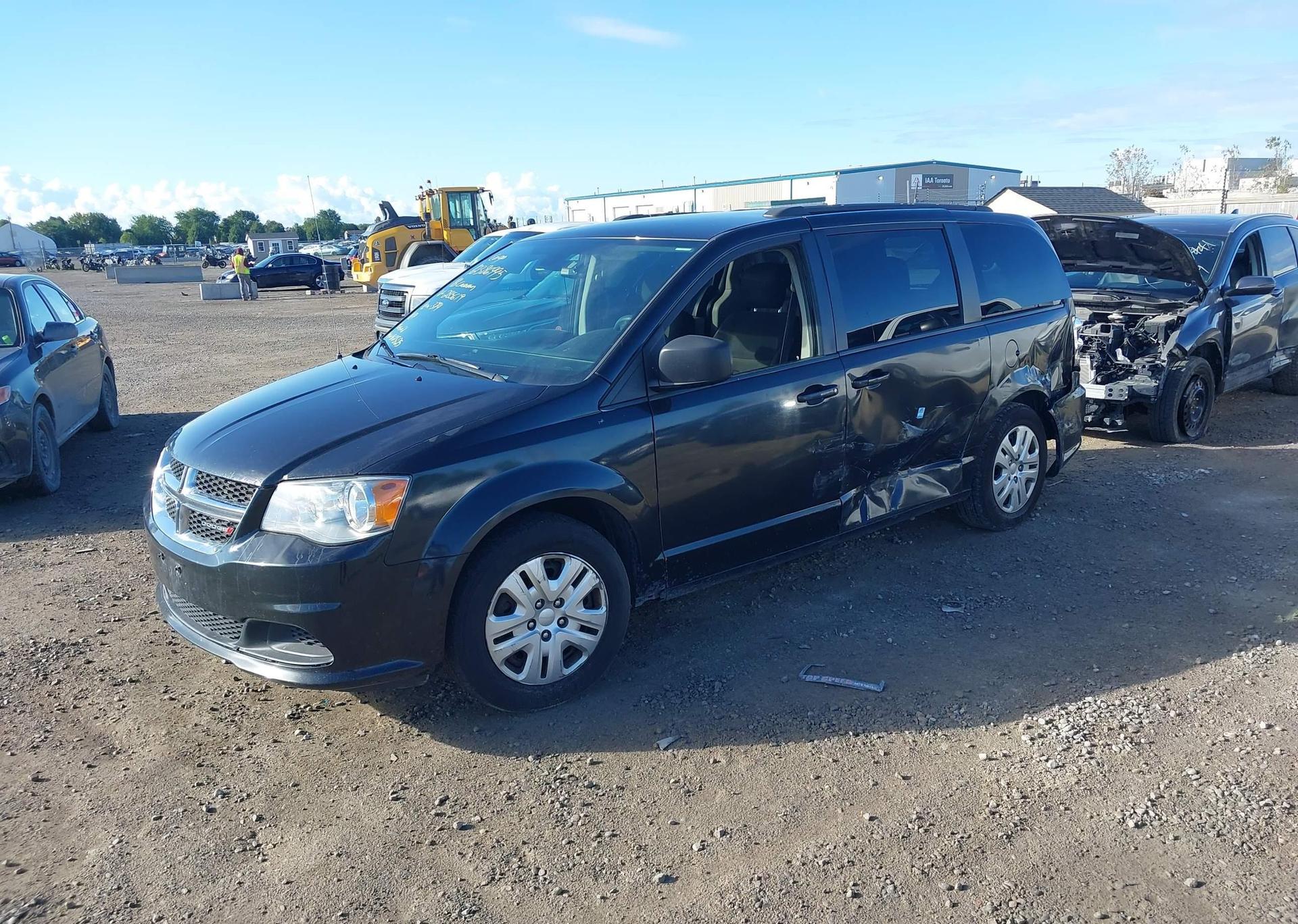 2018 DODGE GRAND CARAVAN SE