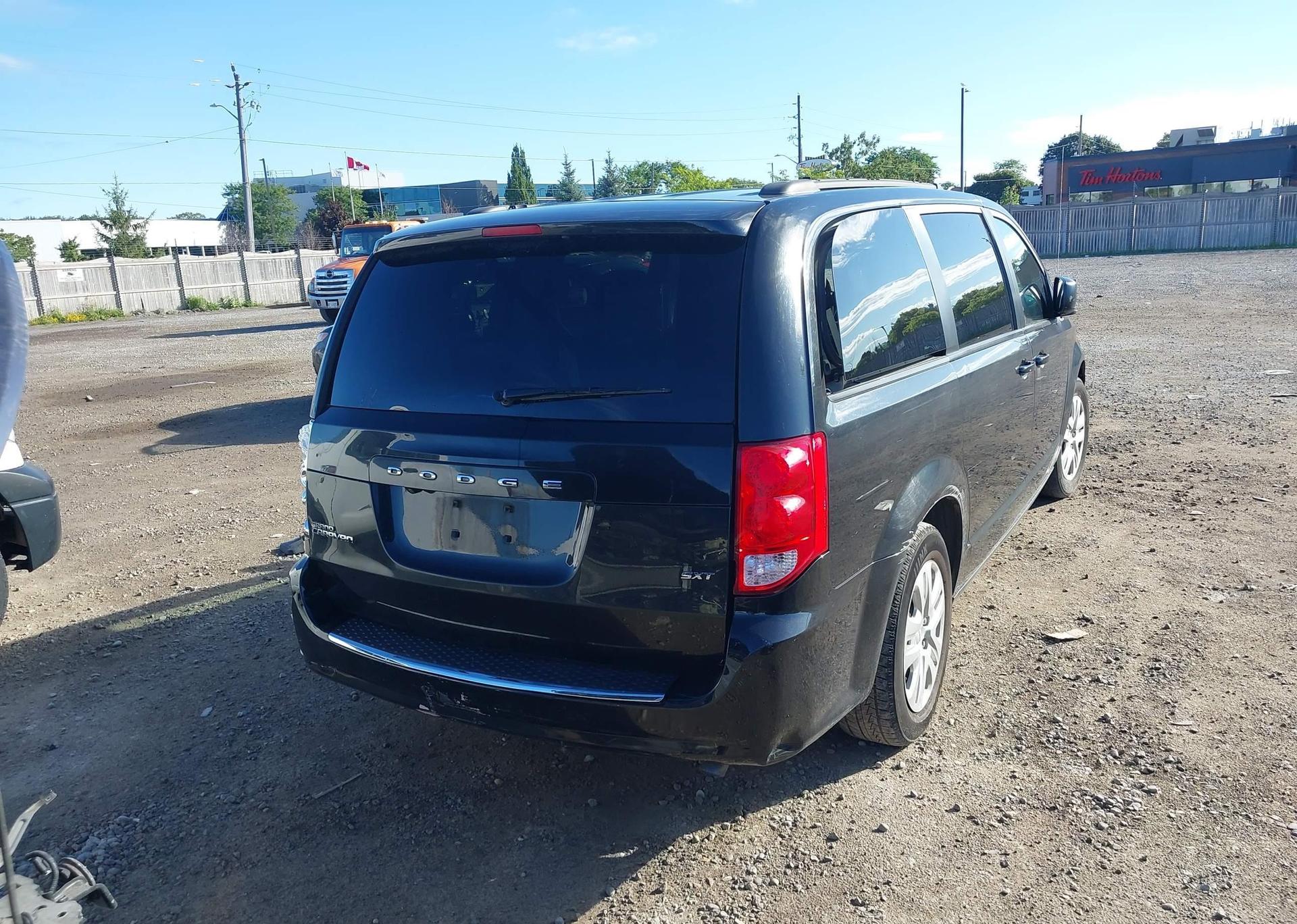2018 DODGE GRAND CARAVAN SE
