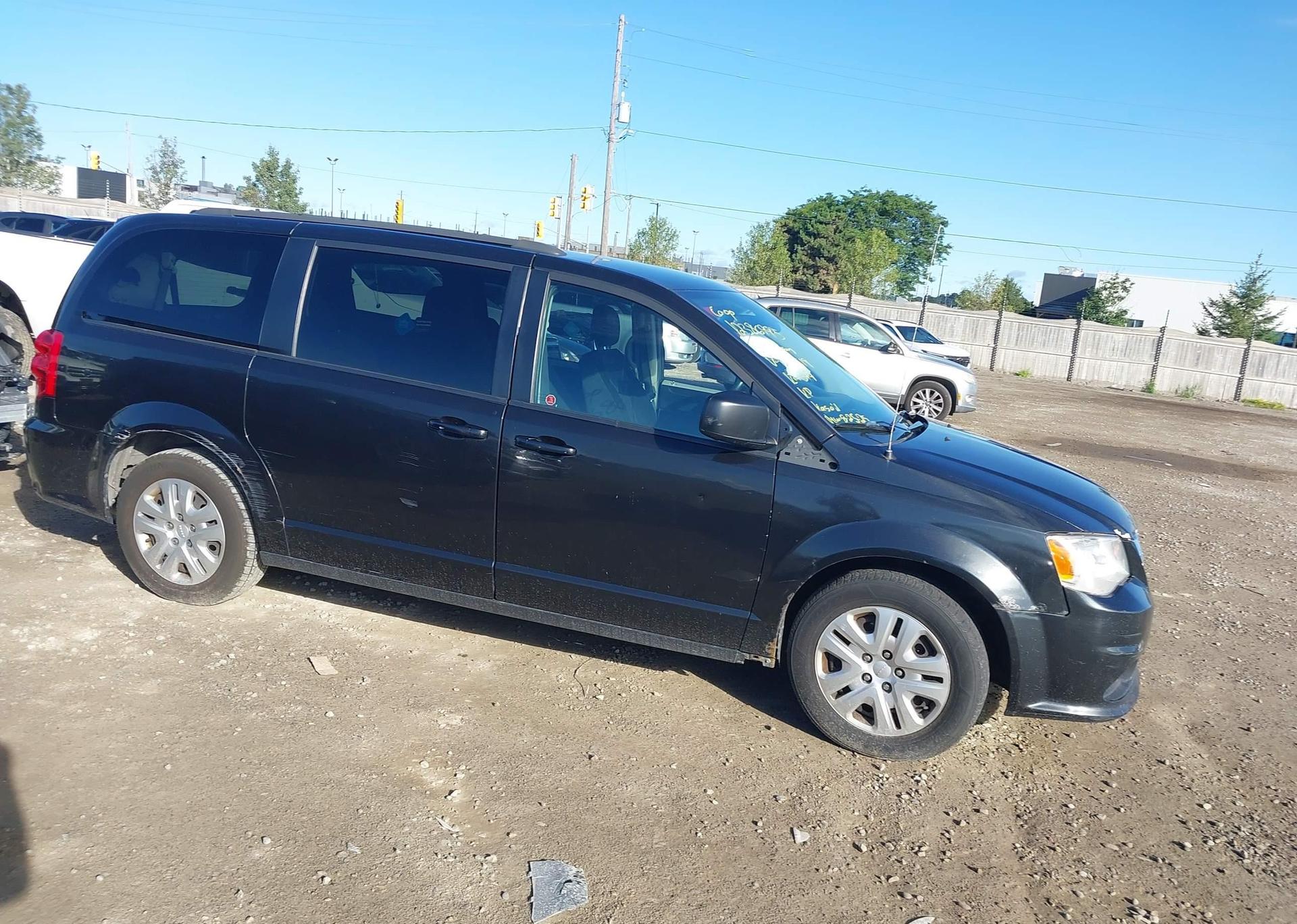 2018 DODGE GRAND CARAVAN SE