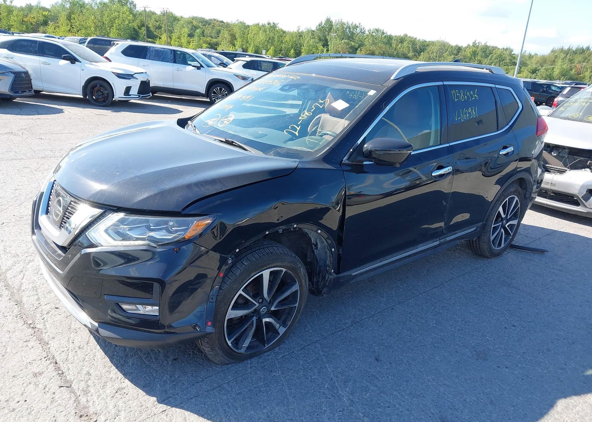2017 NISSAN ROGUE SV