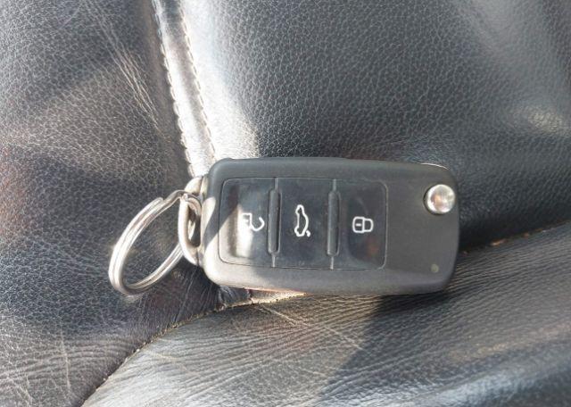 2013 VOLKSWAGEN JETTA 2.0L TDI