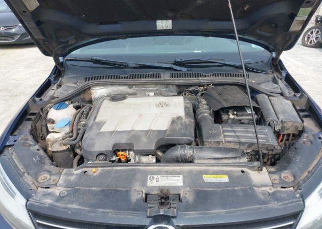 2013 VOLKSWAGEN JETTA 2.0L TDI