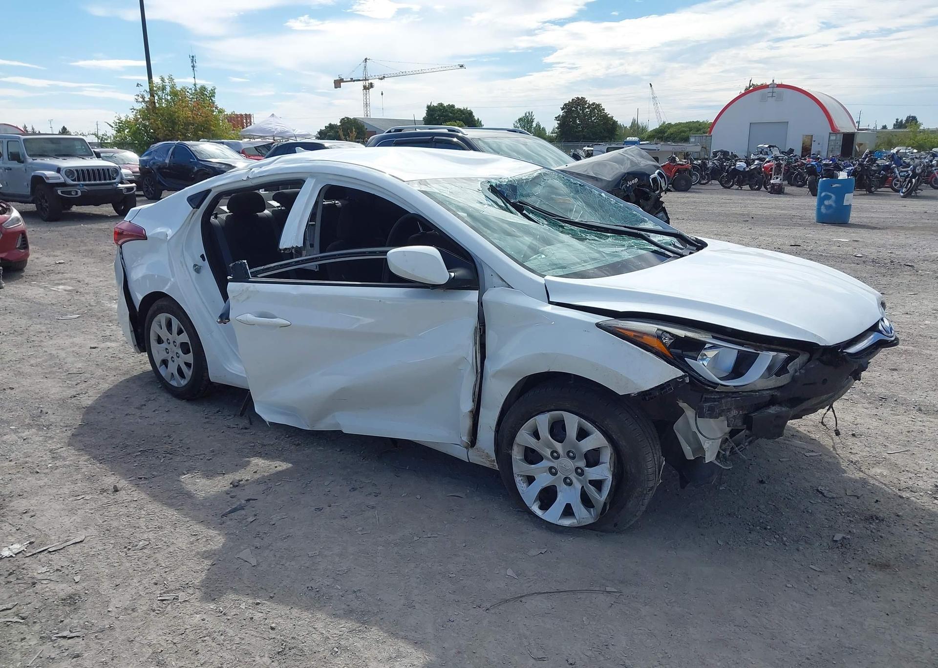 2016 HYUNDAI ELANTRA SE