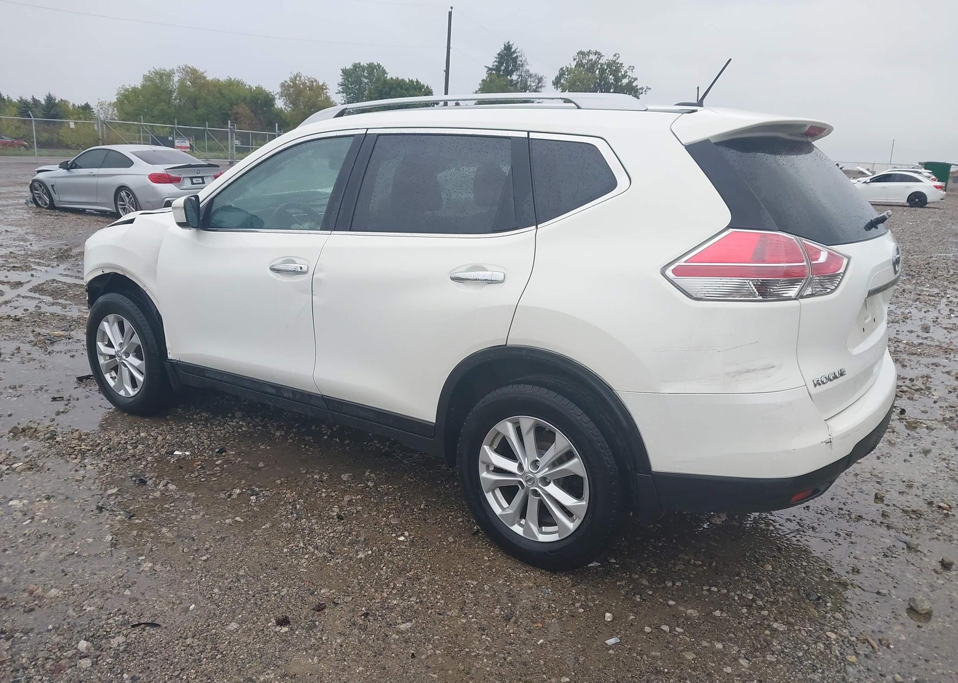 2014 NISSAN ROGUE S