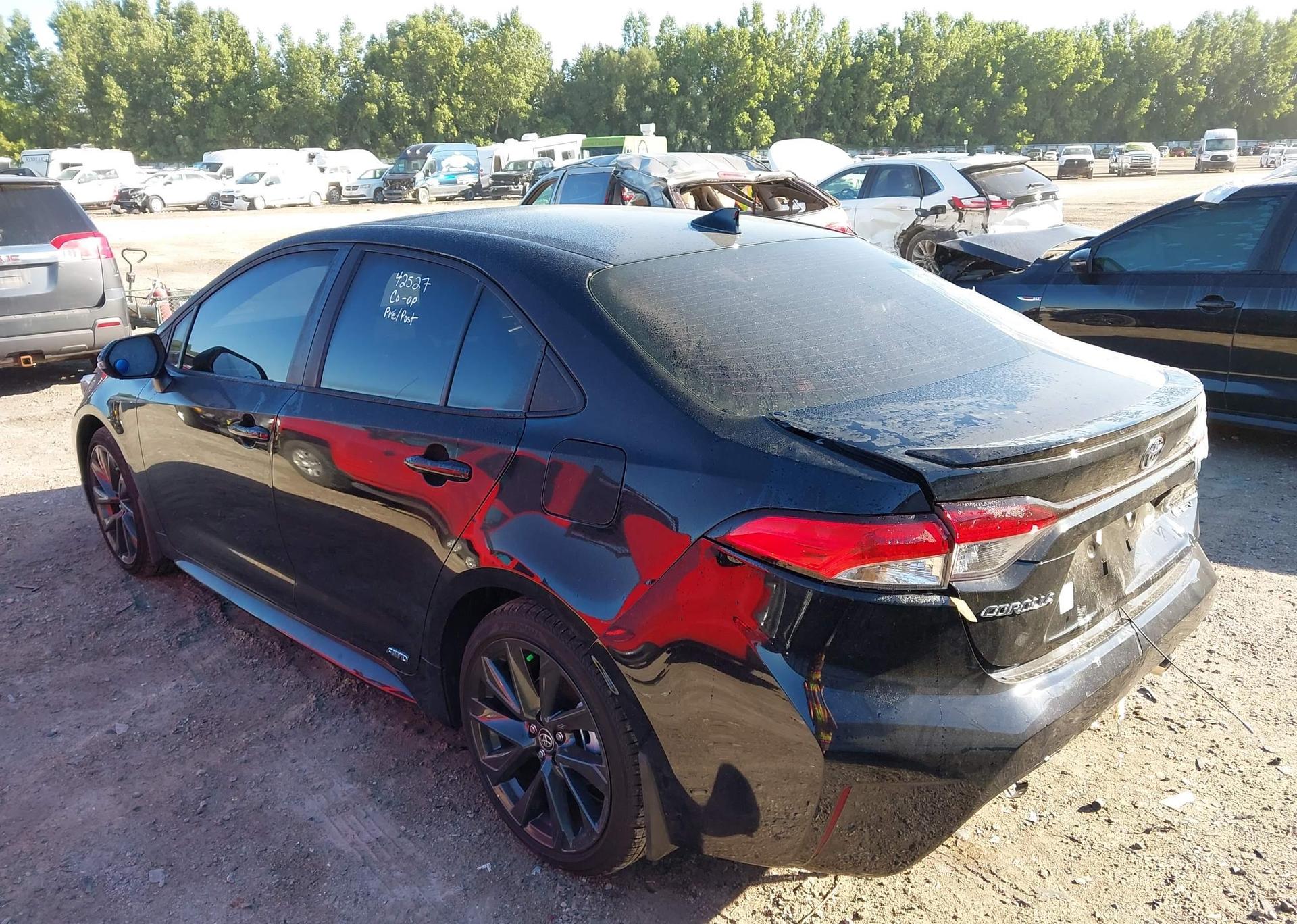 2025 TOYOTA COROLLA HYBRID SE
