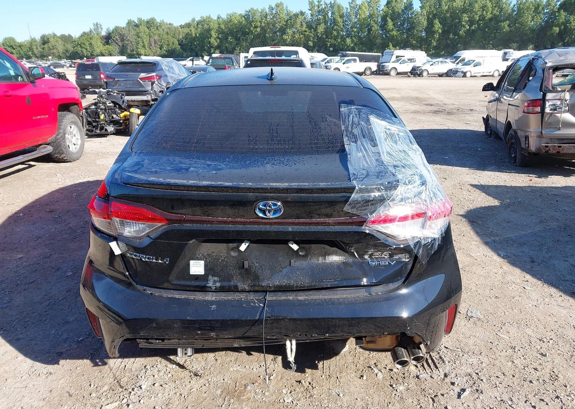 2025 TOYOTA COROLLA HYBRID SE