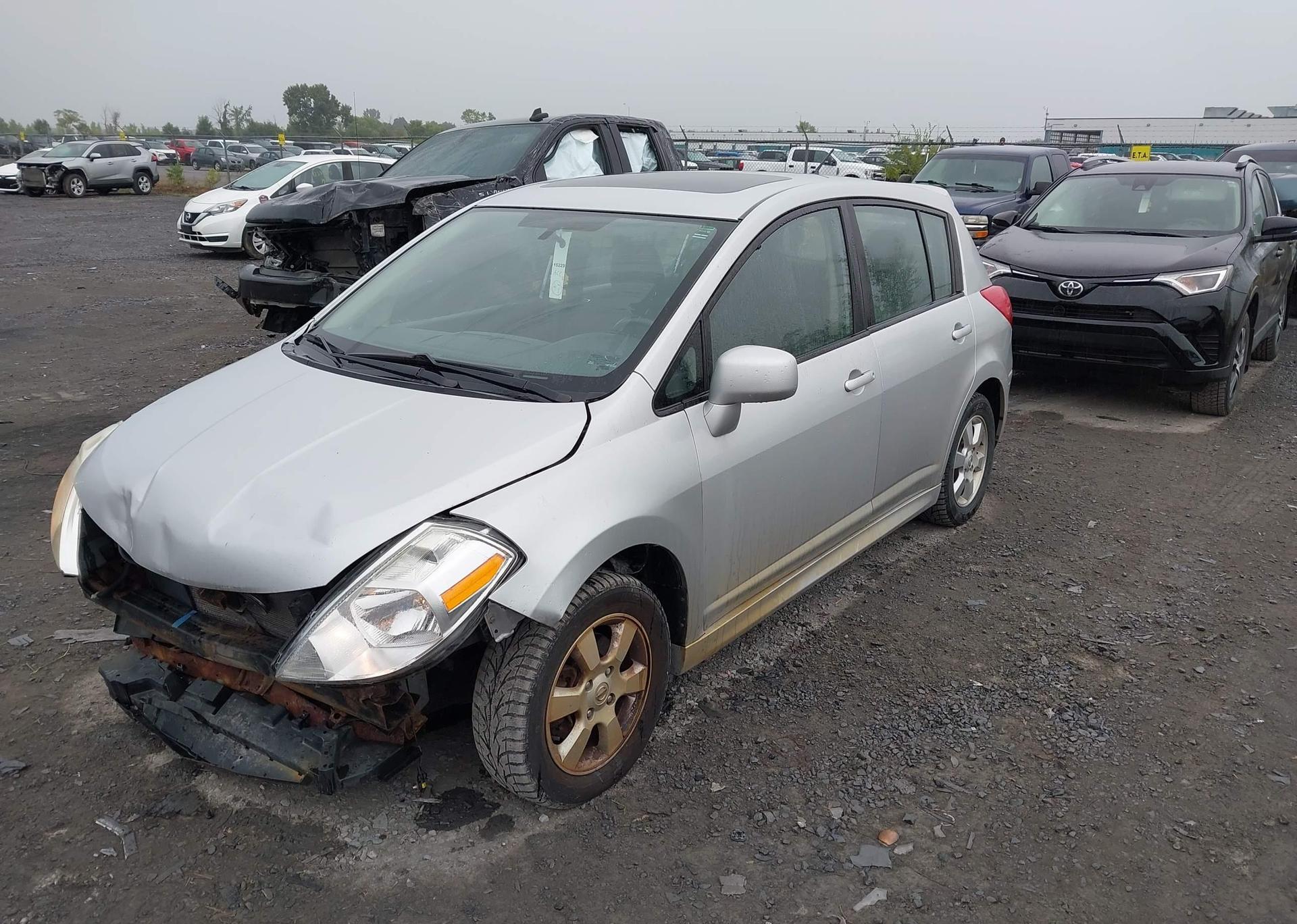 2012 NISSAN VERSA