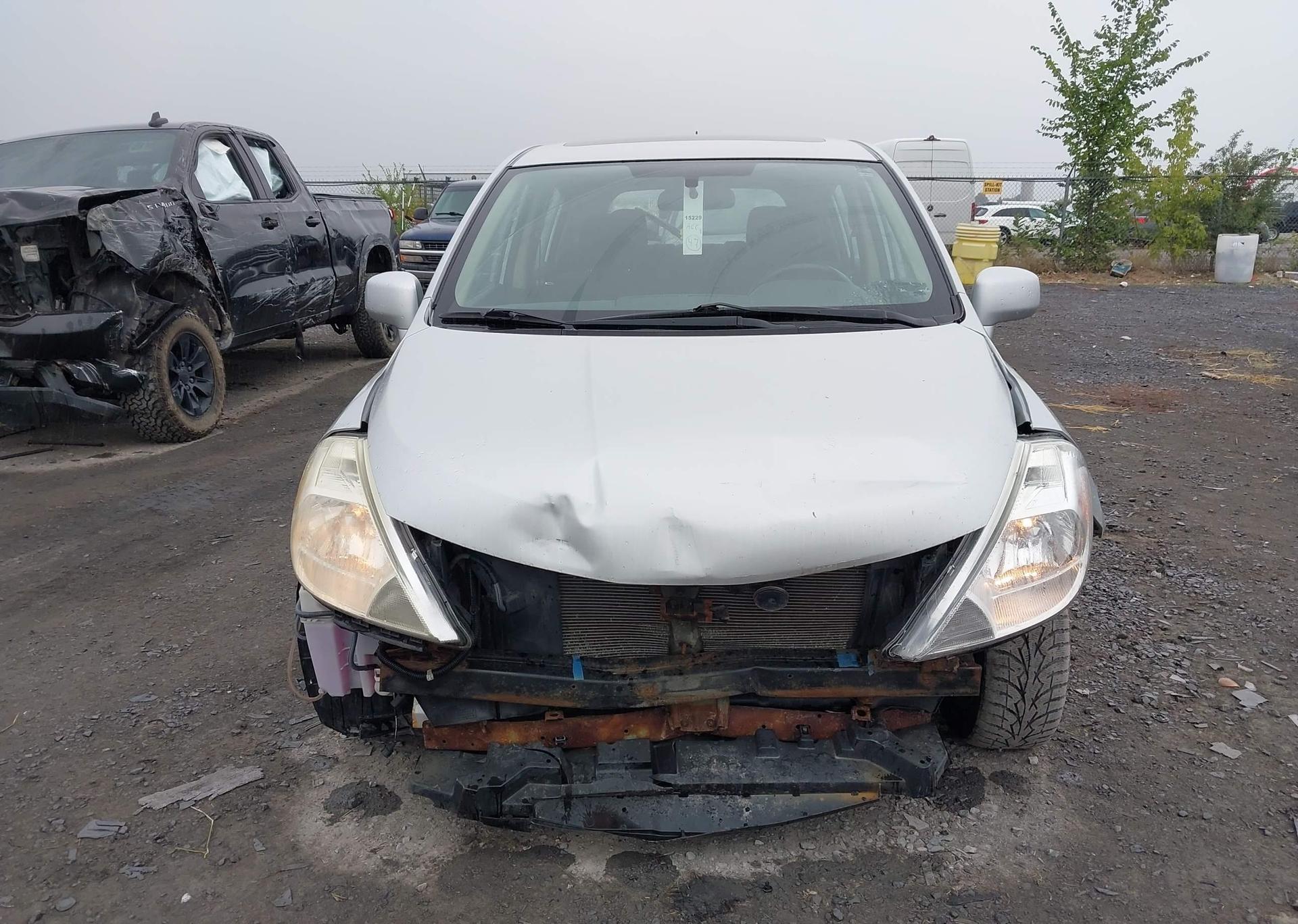 2012 NISSAN VERSA