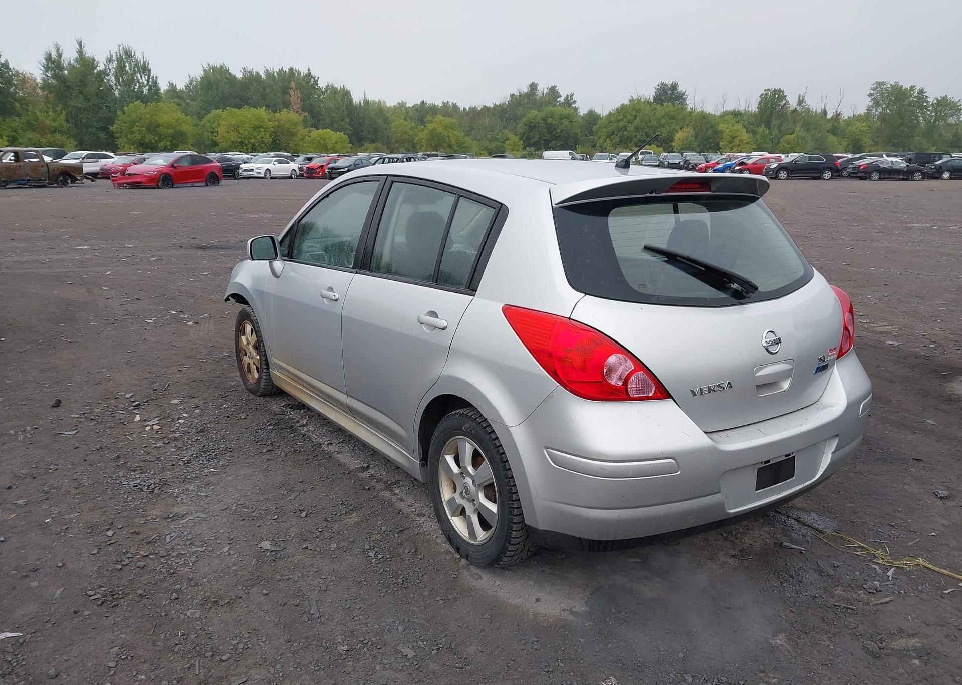 2012 NISSAN VERSA