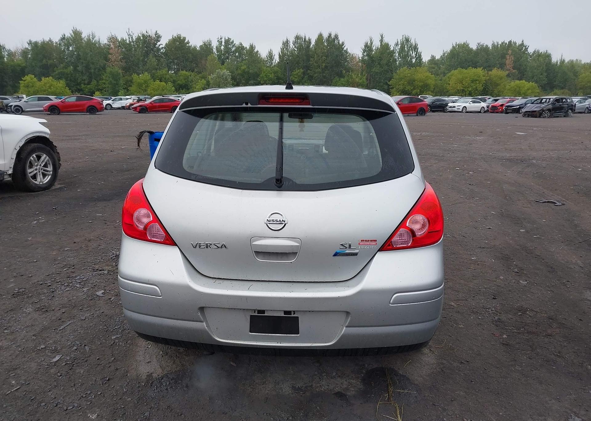 2012 NISSAN VERSA
