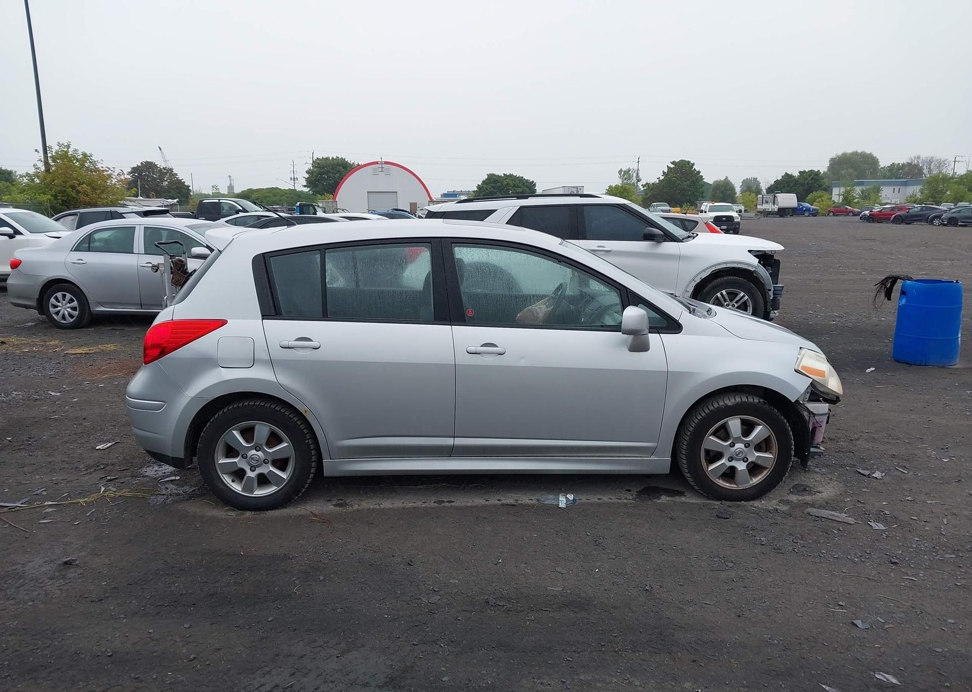 2012 NISSAN VERSA