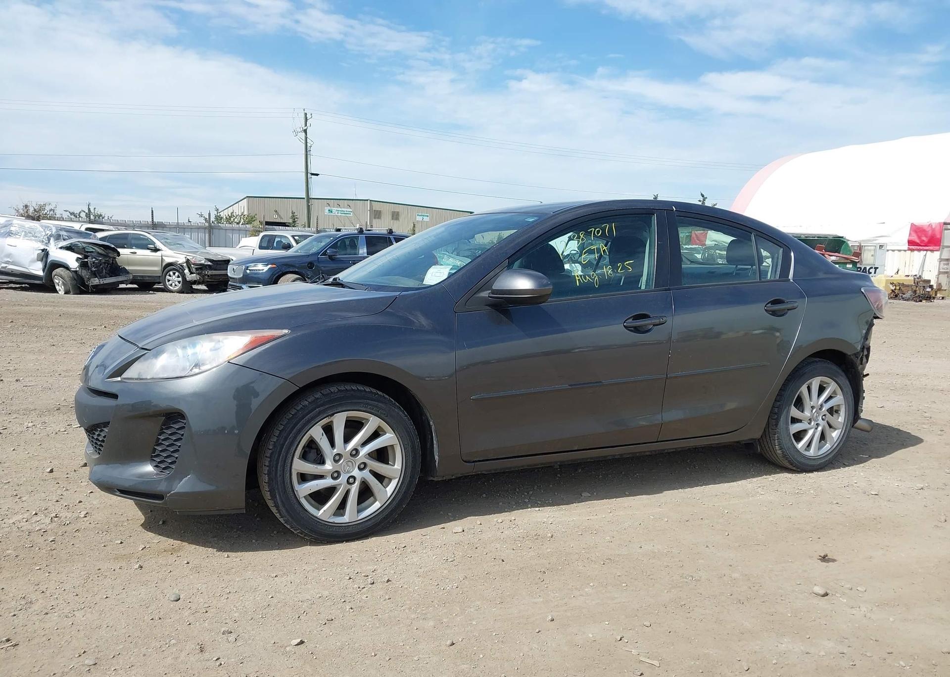2012 MAZDA 3 I