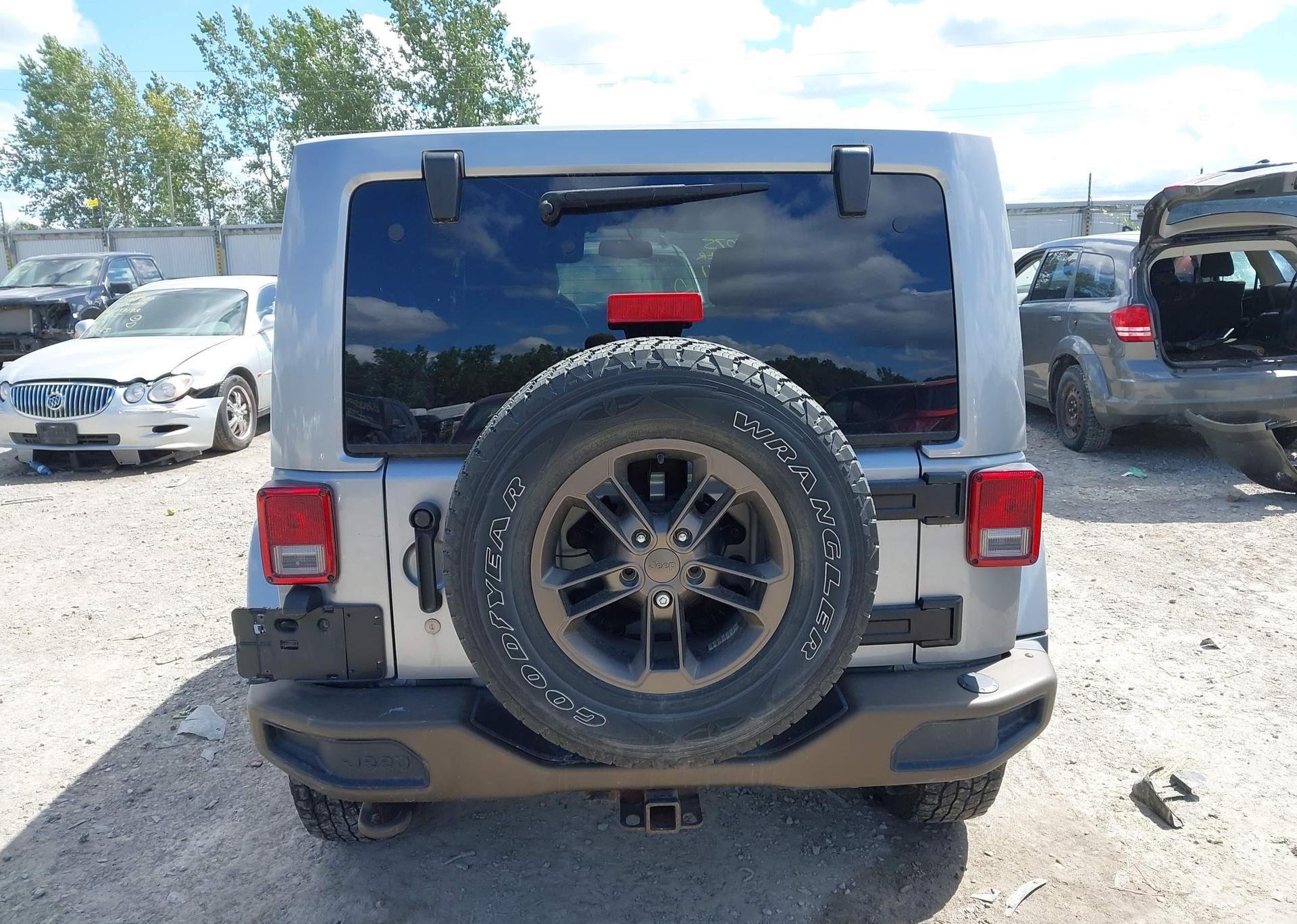 2017 JEEP WRANGLER UNLIMITED SAHARA