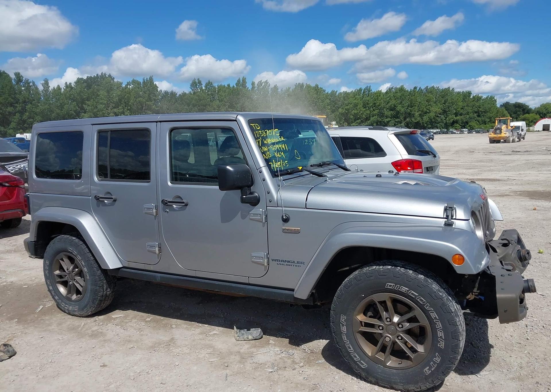 2017 JEEP WRANGLER UNLIMITED SAHARA