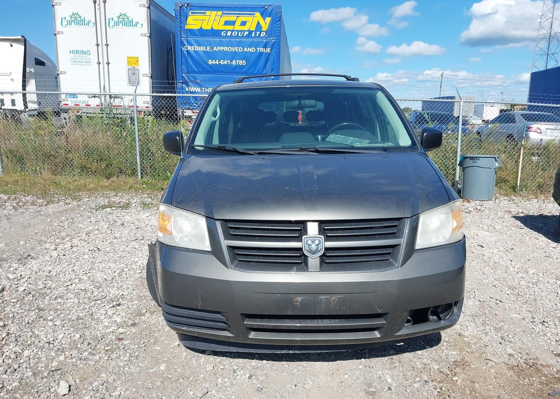 2010 DODGE GRAND CARAVAN SE