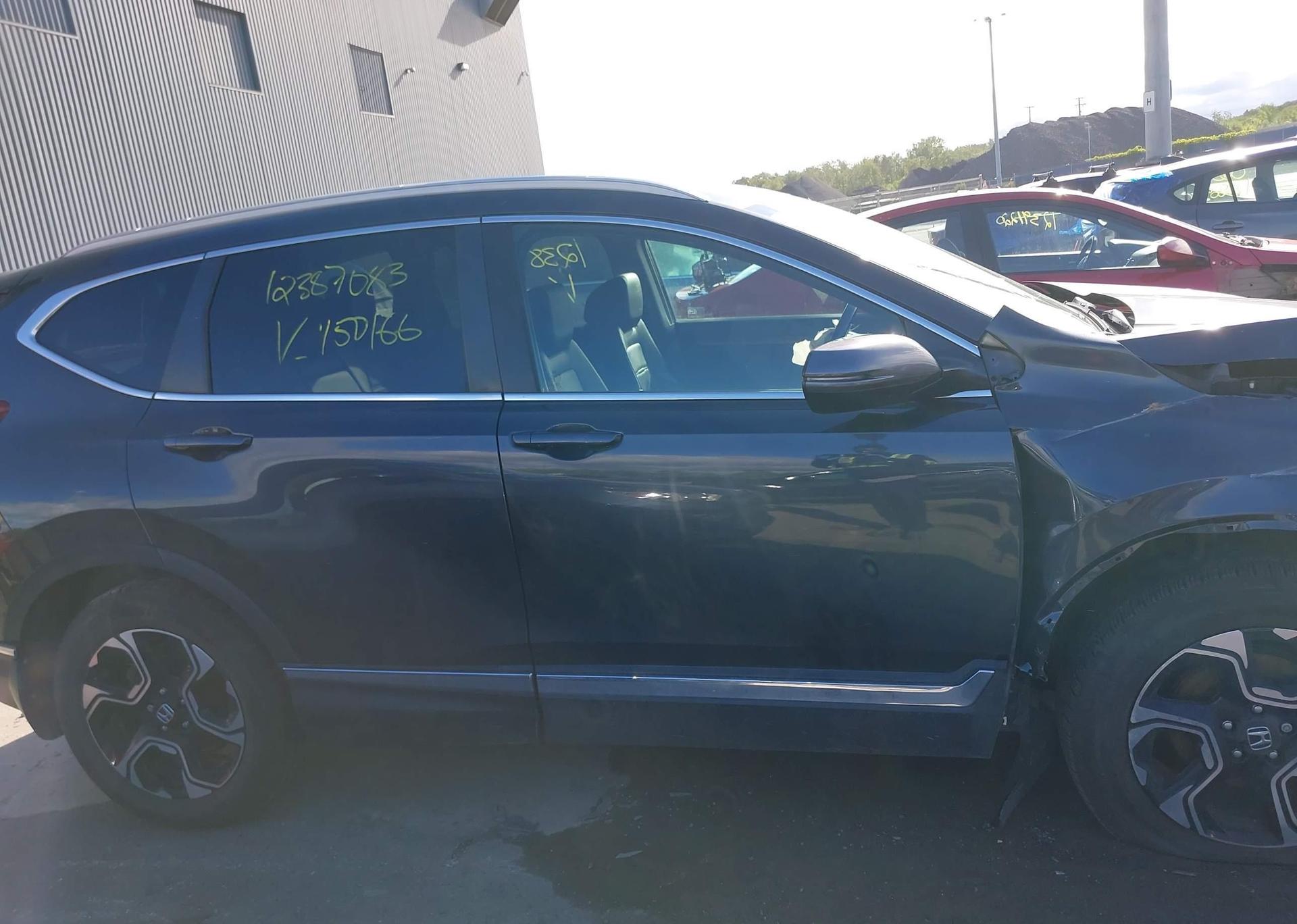 2018 HONDA CR-V