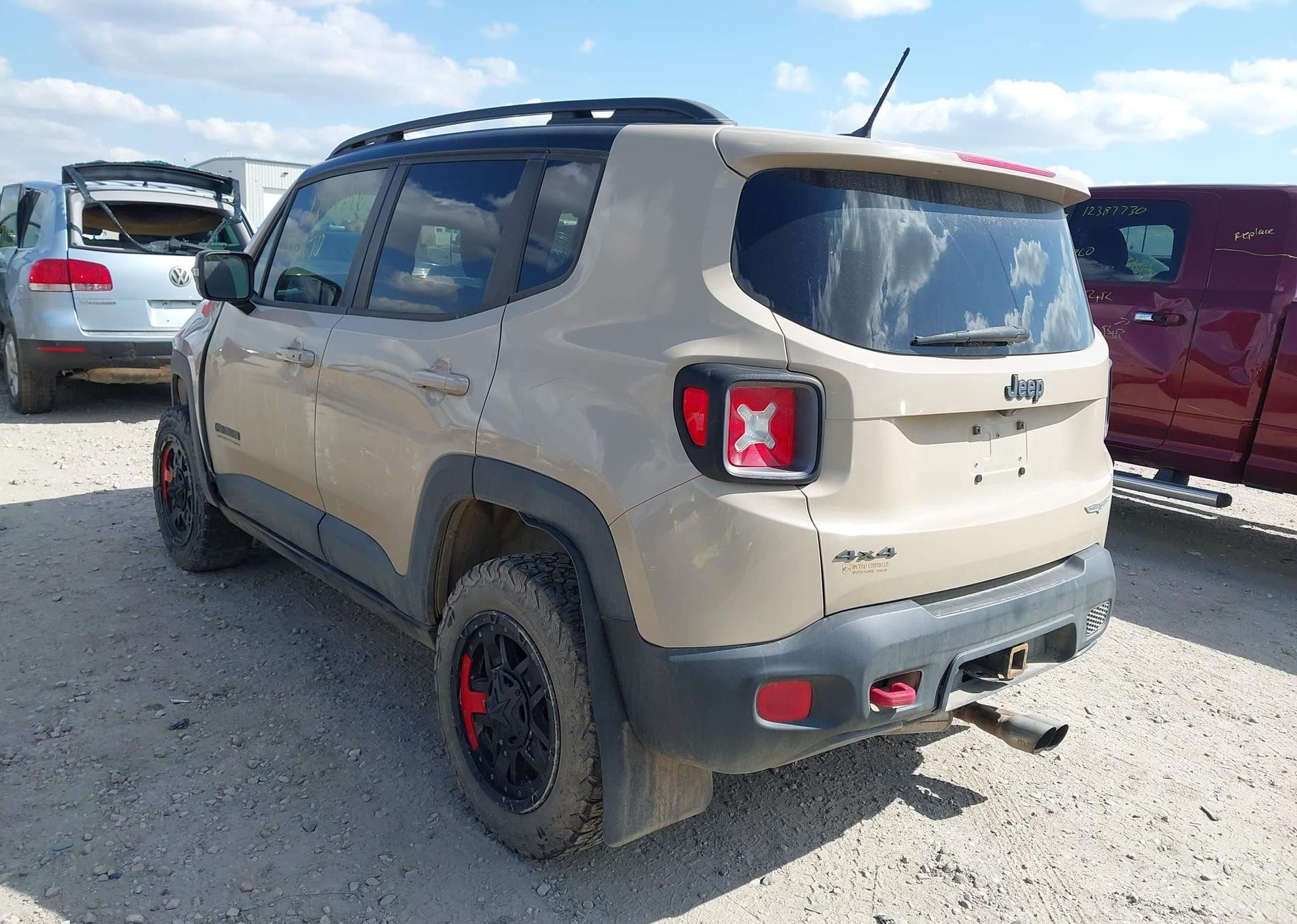 2017 JEEP RENEGADE TRAILHAWK