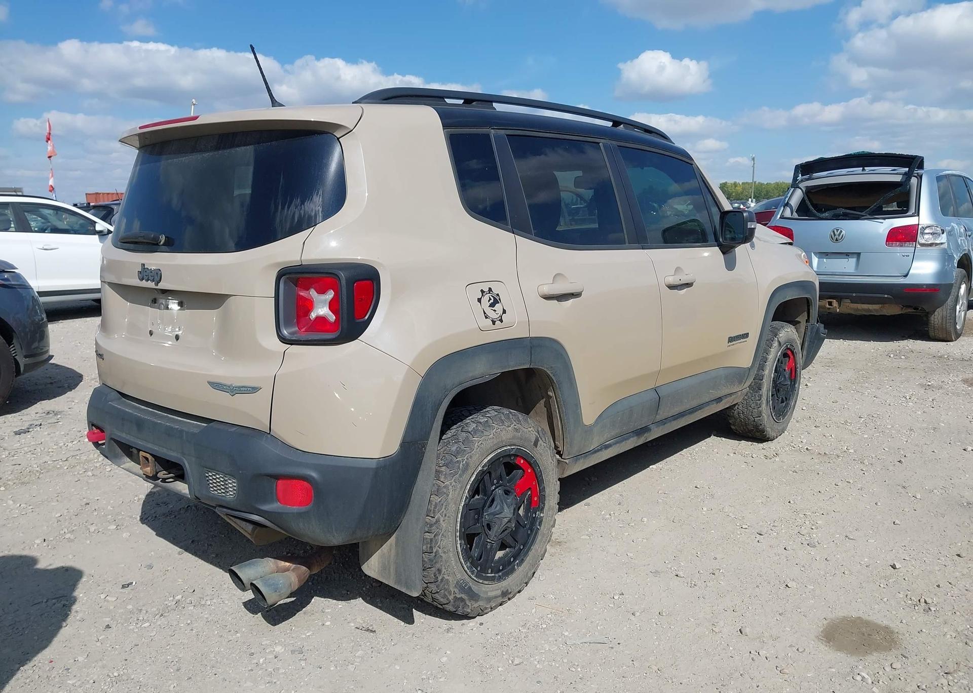 2017 JEEP RENEGADE TRAILHAWK