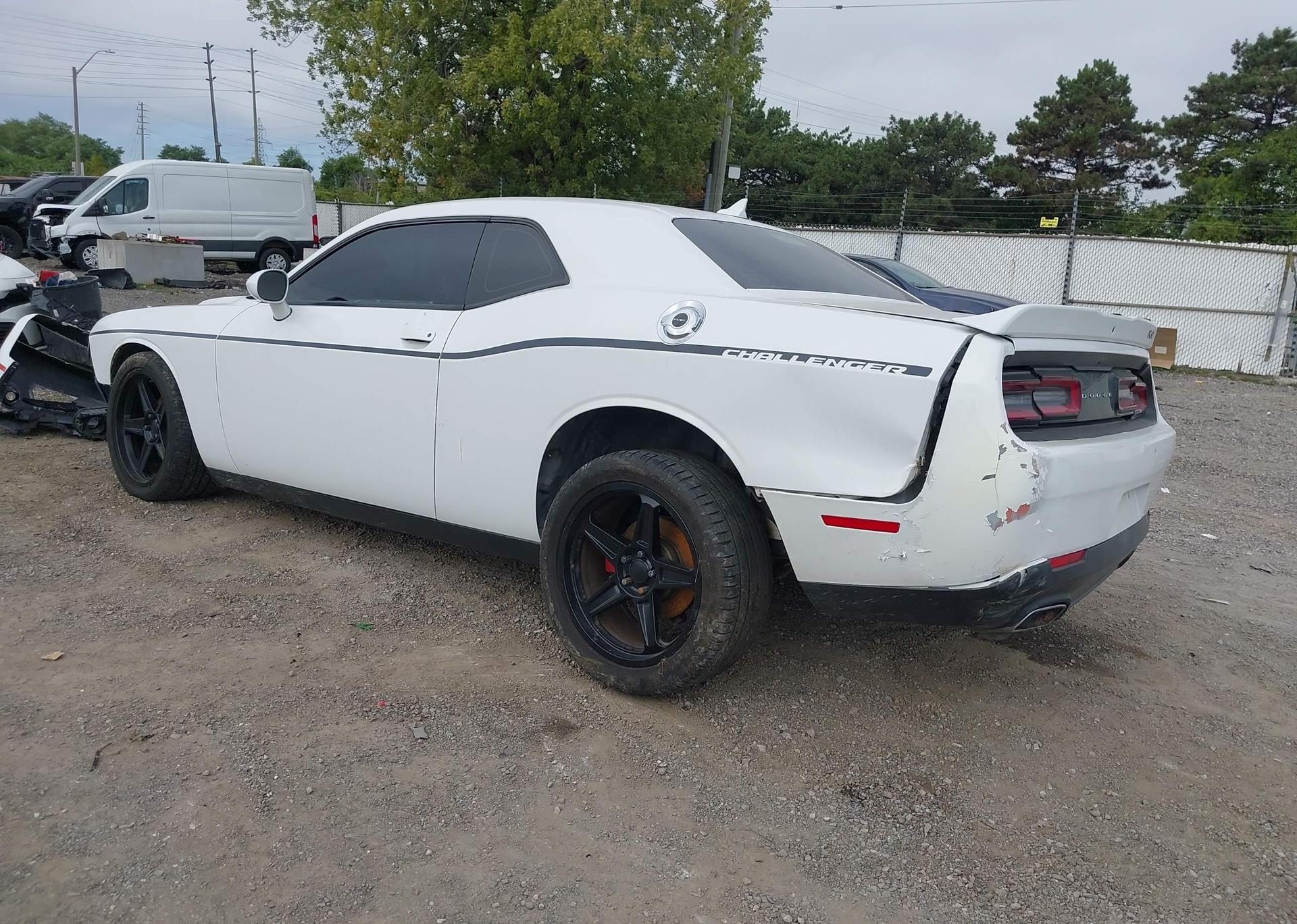 2018 DODGE CHALLENGER SXT