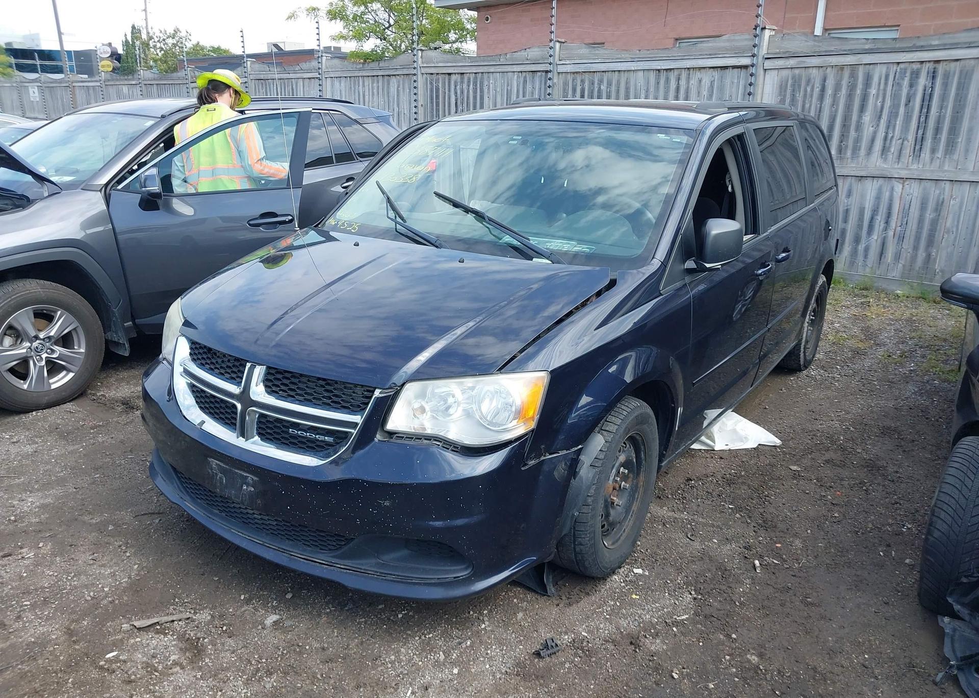 2011 DODGE GRAND CARAVAN