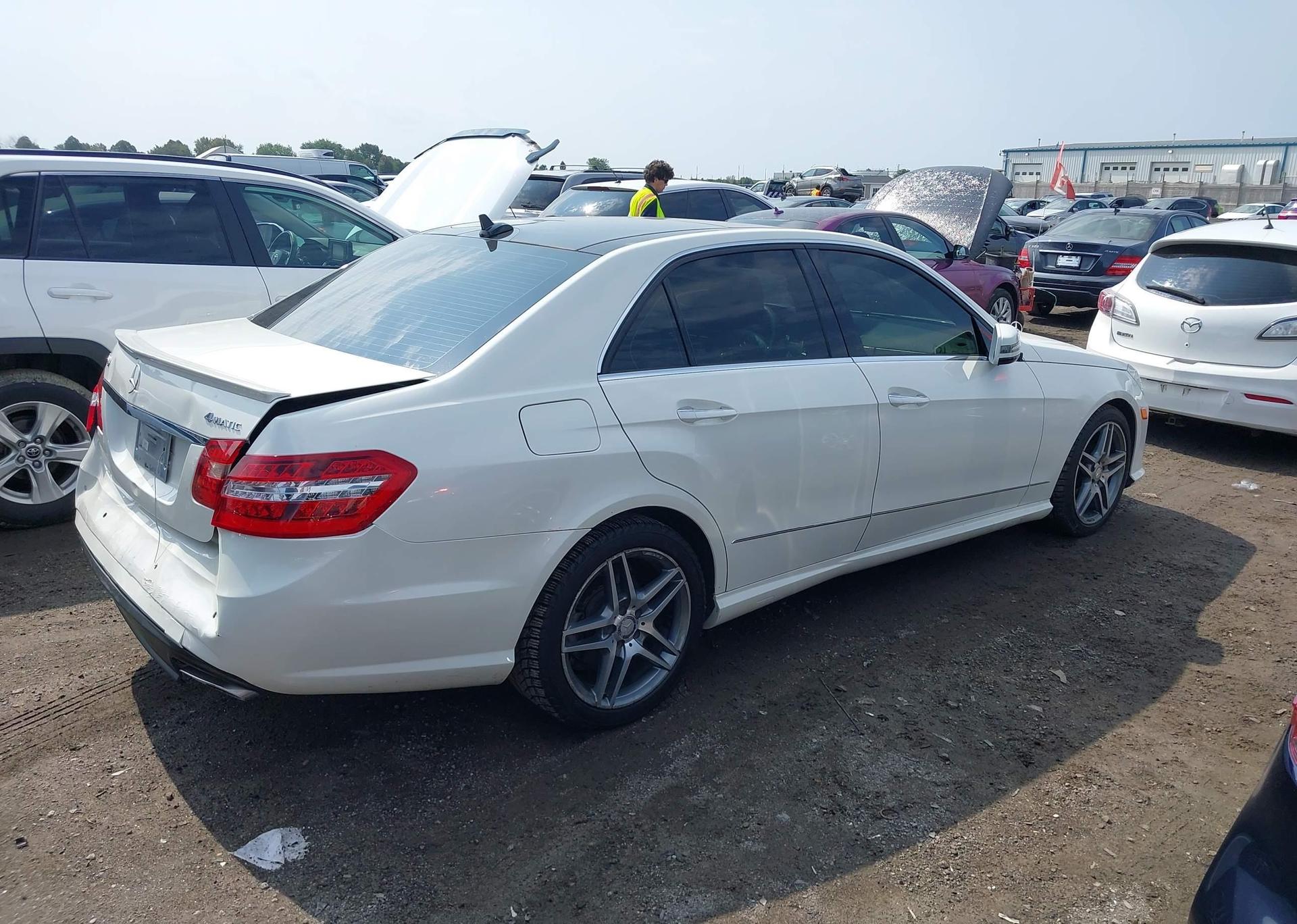 2011 MERCEDES-BENZ E 350 4MATIC