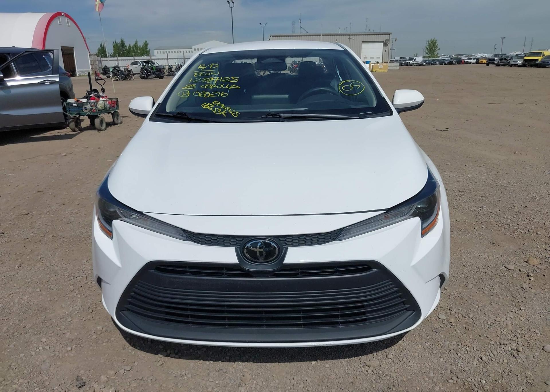 2023 TOYOTA COROLLA
