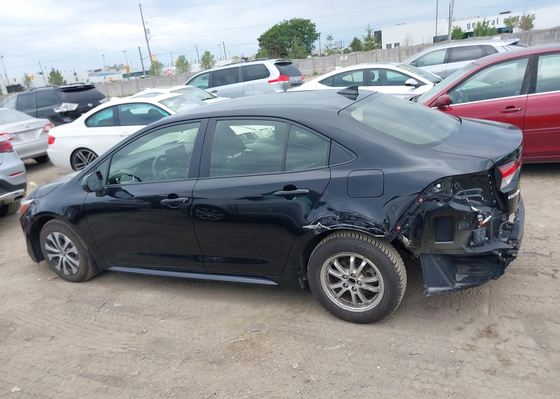 2023 TOYOTA COROLLA LE