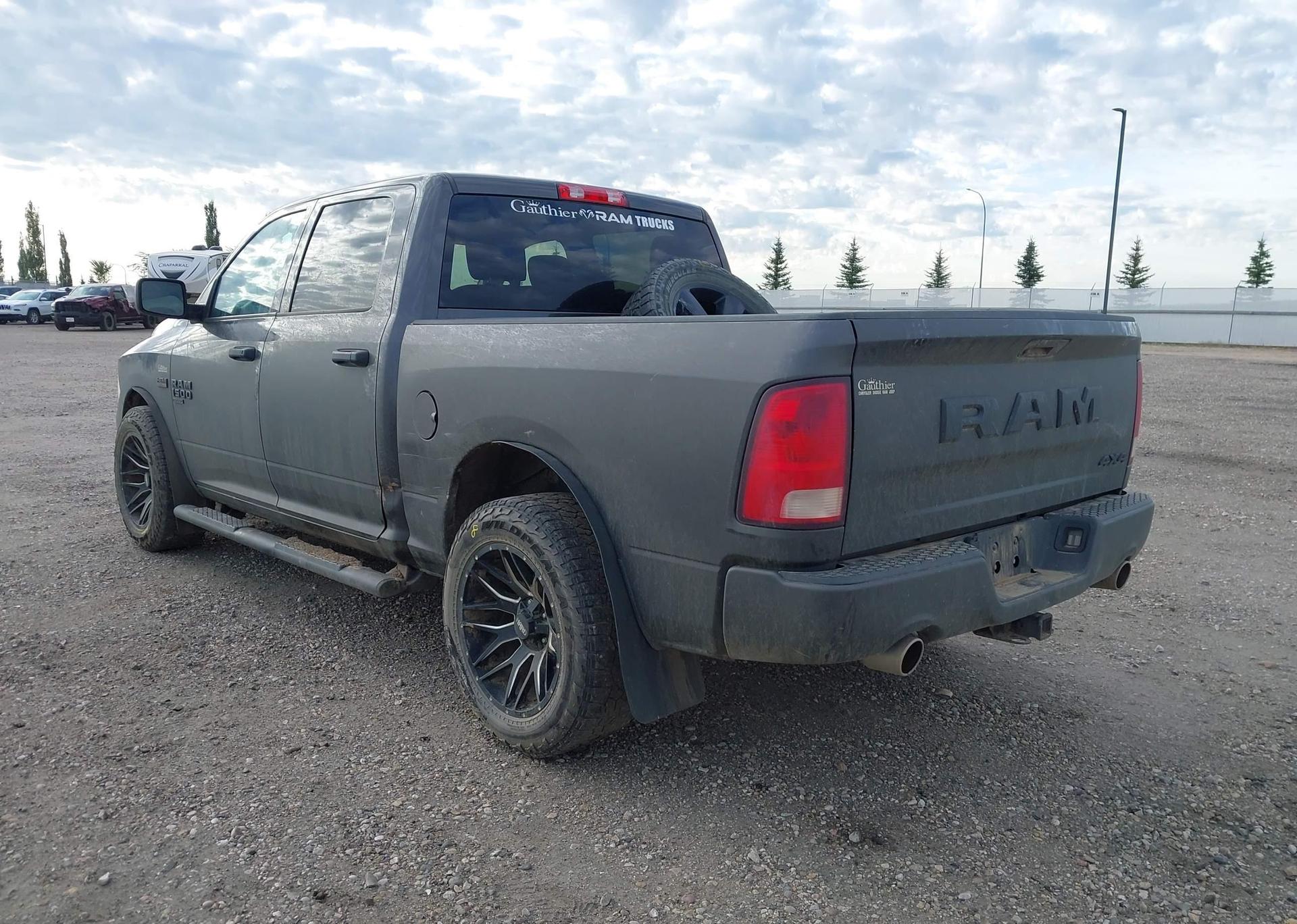 2020 RAM 1500 CLASSIC TRADESMAN