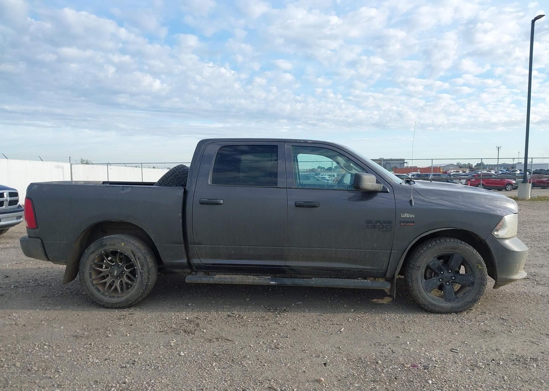 2020 RAM 1500 CLASSIC TRADESMAN