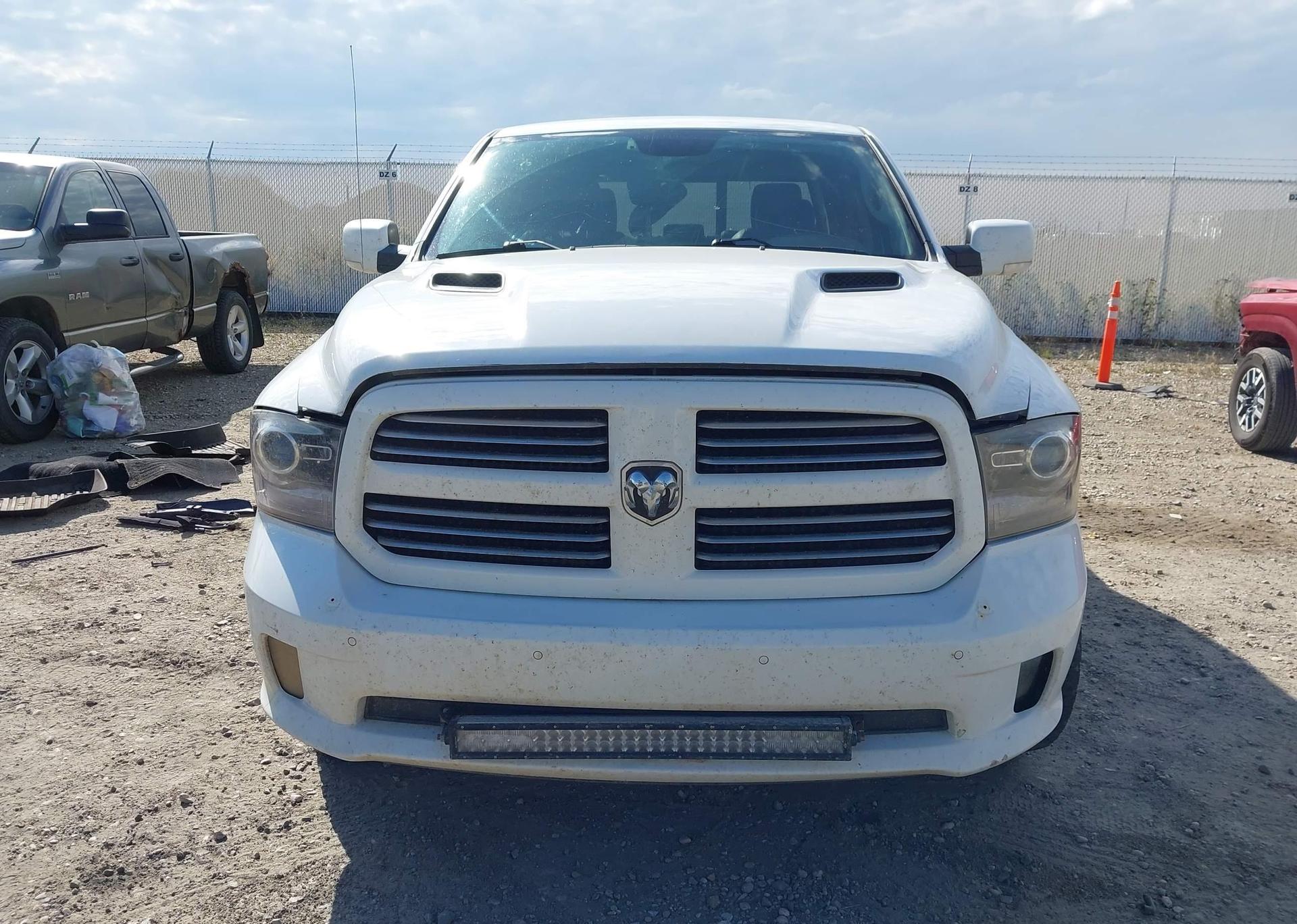 2017 RAM 1500 SPORT