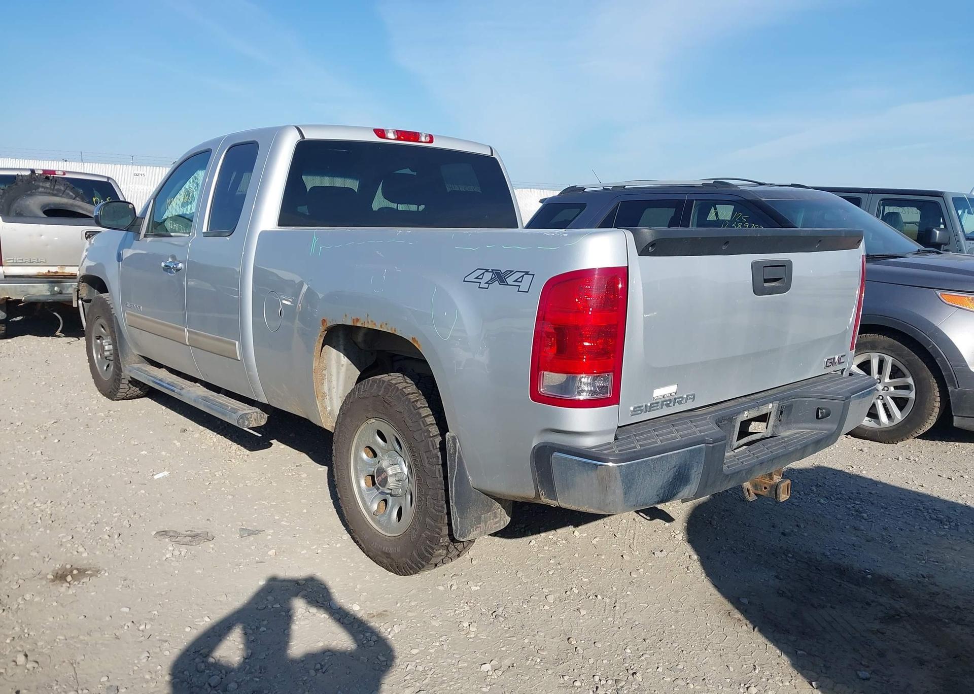 2013 GMC SIERRA K1500 SL