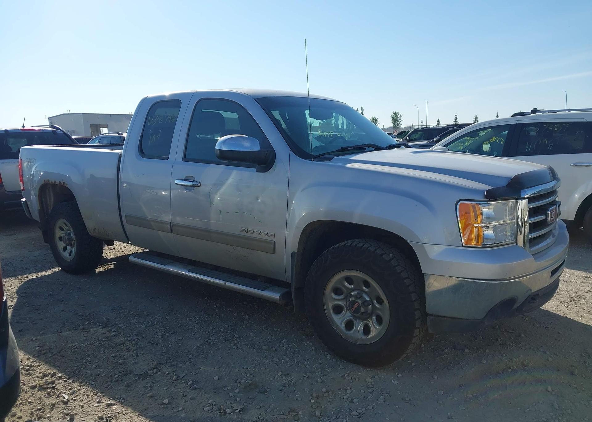 2013 GMC SIERRA K1500 SL