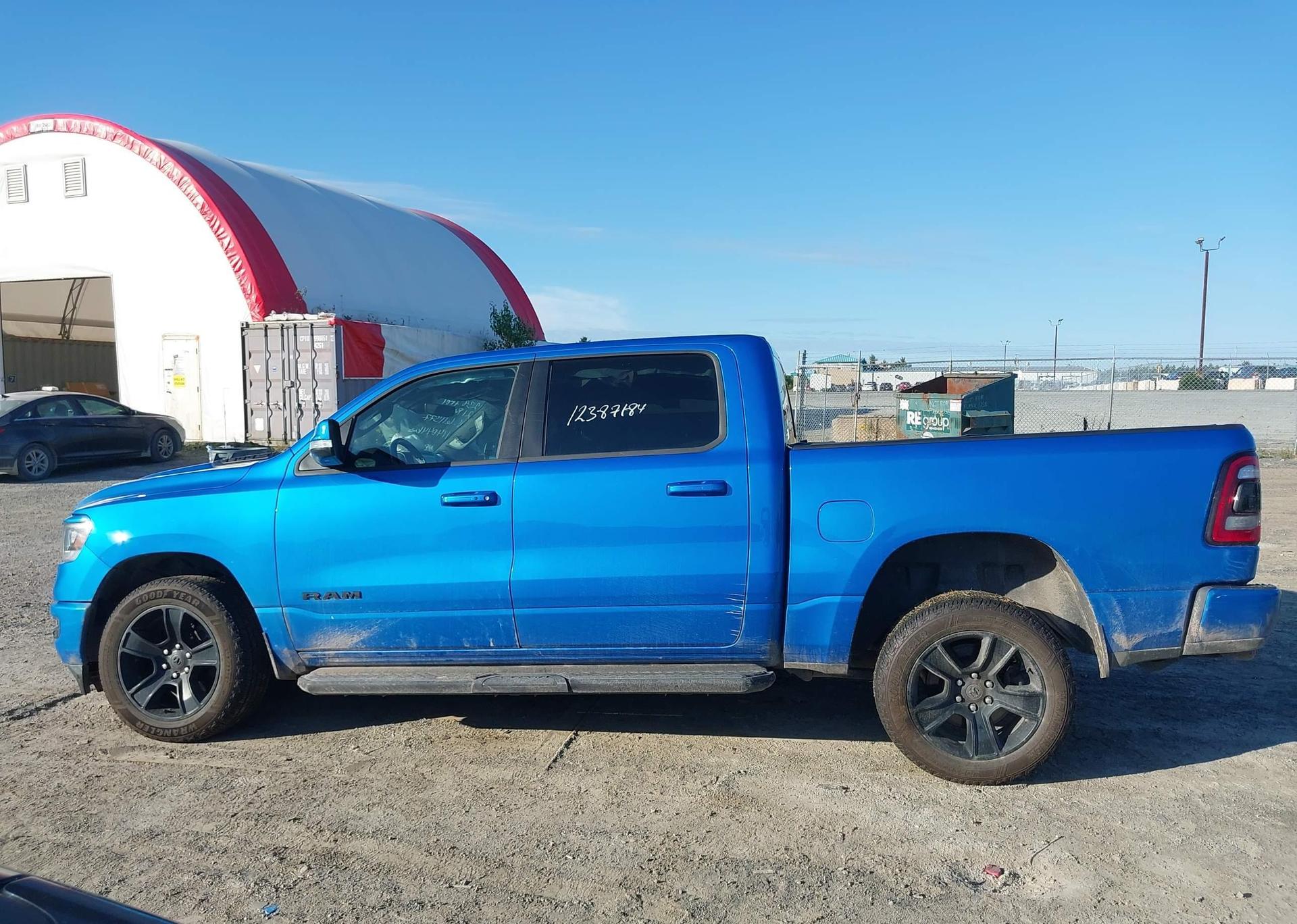 2021 RAM 1500 SPORT