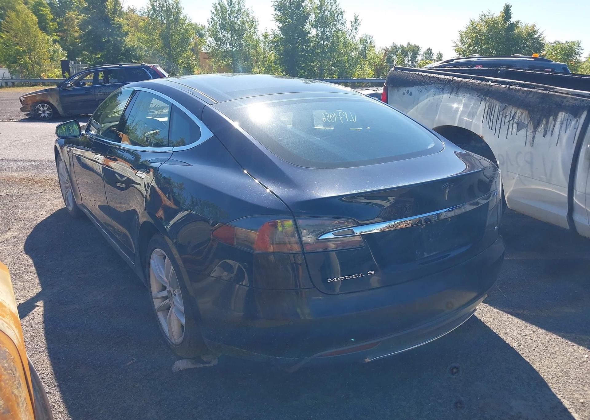 2014 TESLA MODEL S