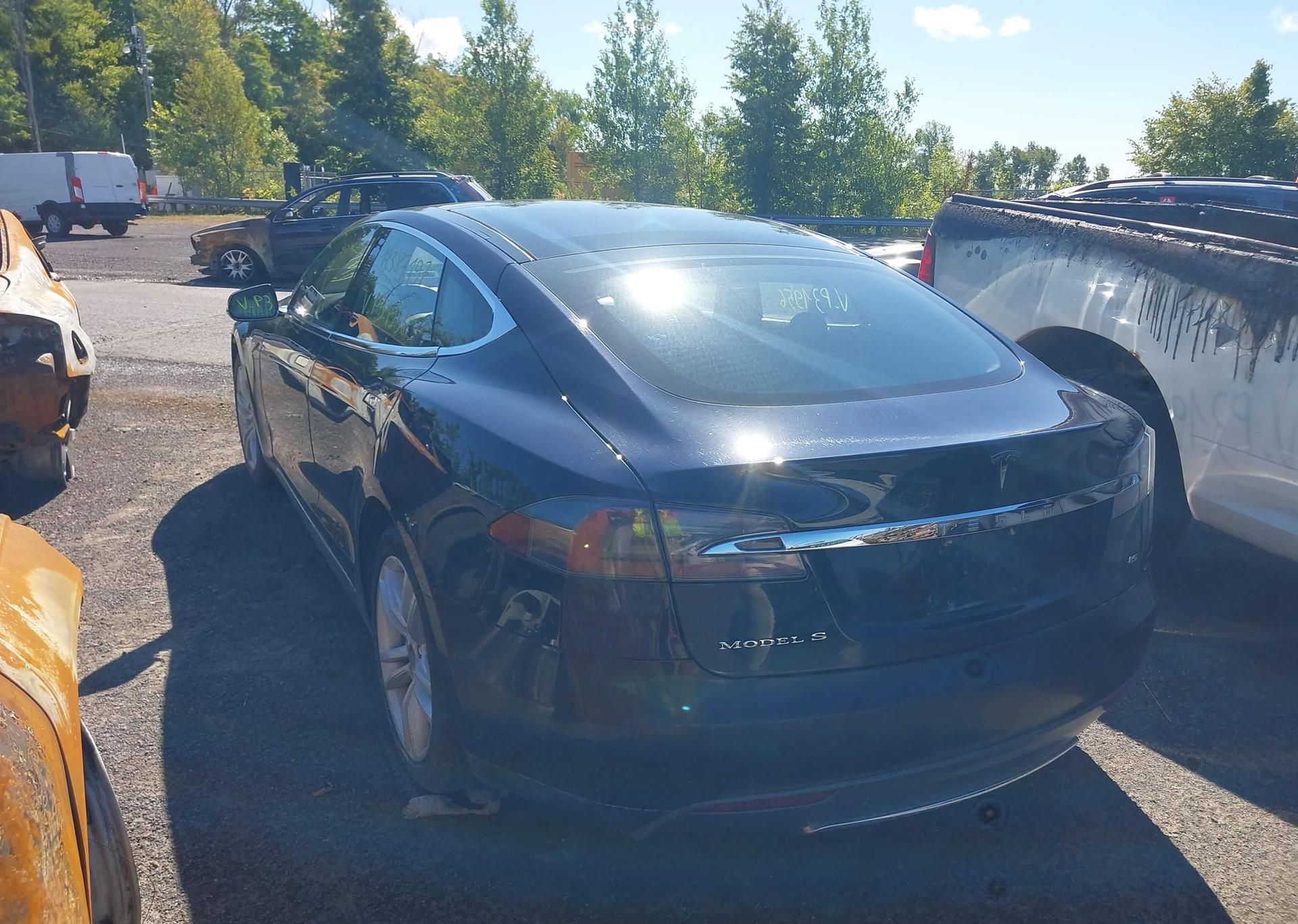 2014 TESLA MODEL S