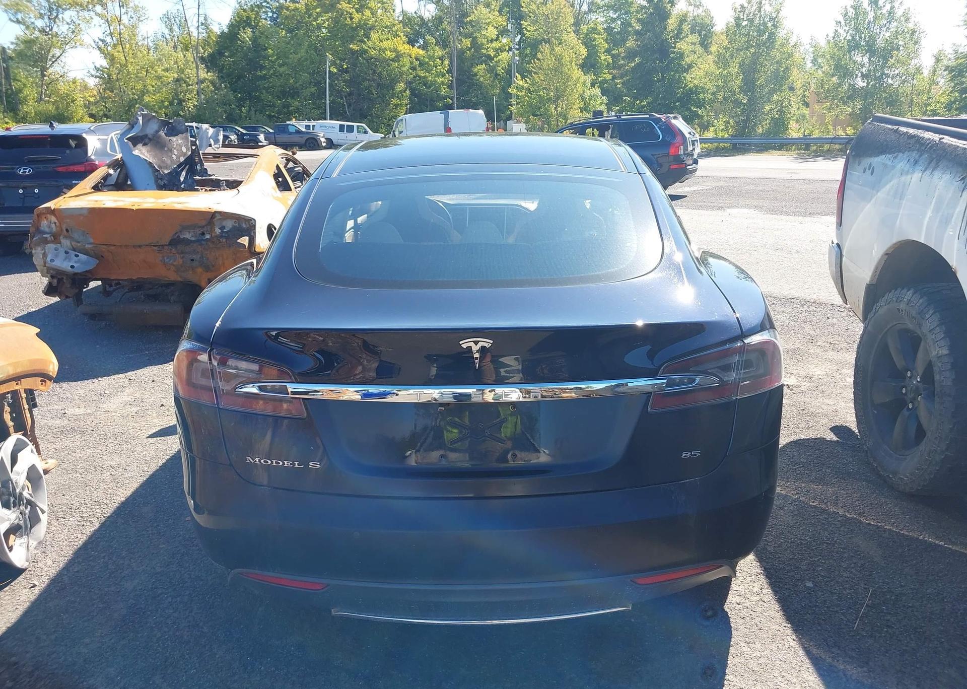 2014 TESLA MODEL S