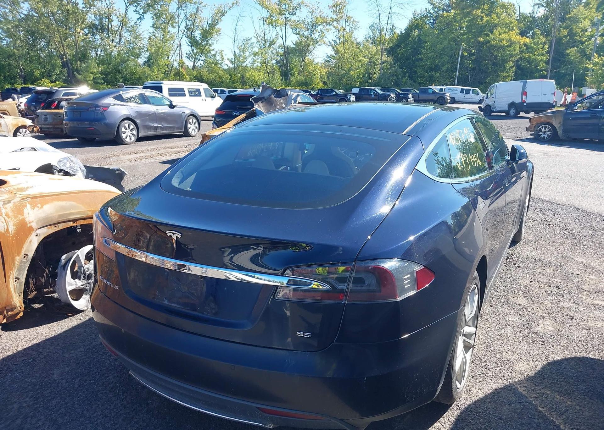 2014 TESLA MODEL S