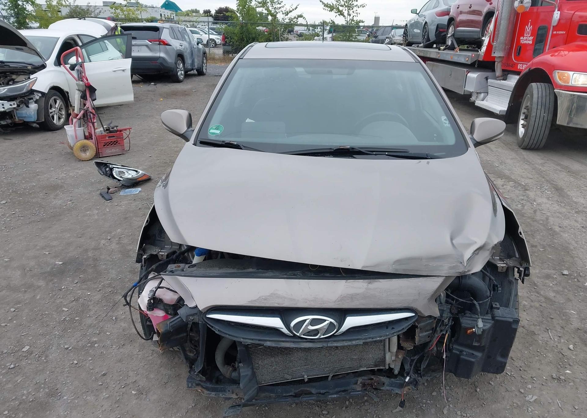 2013 HYUNDAI ACCENT GLS