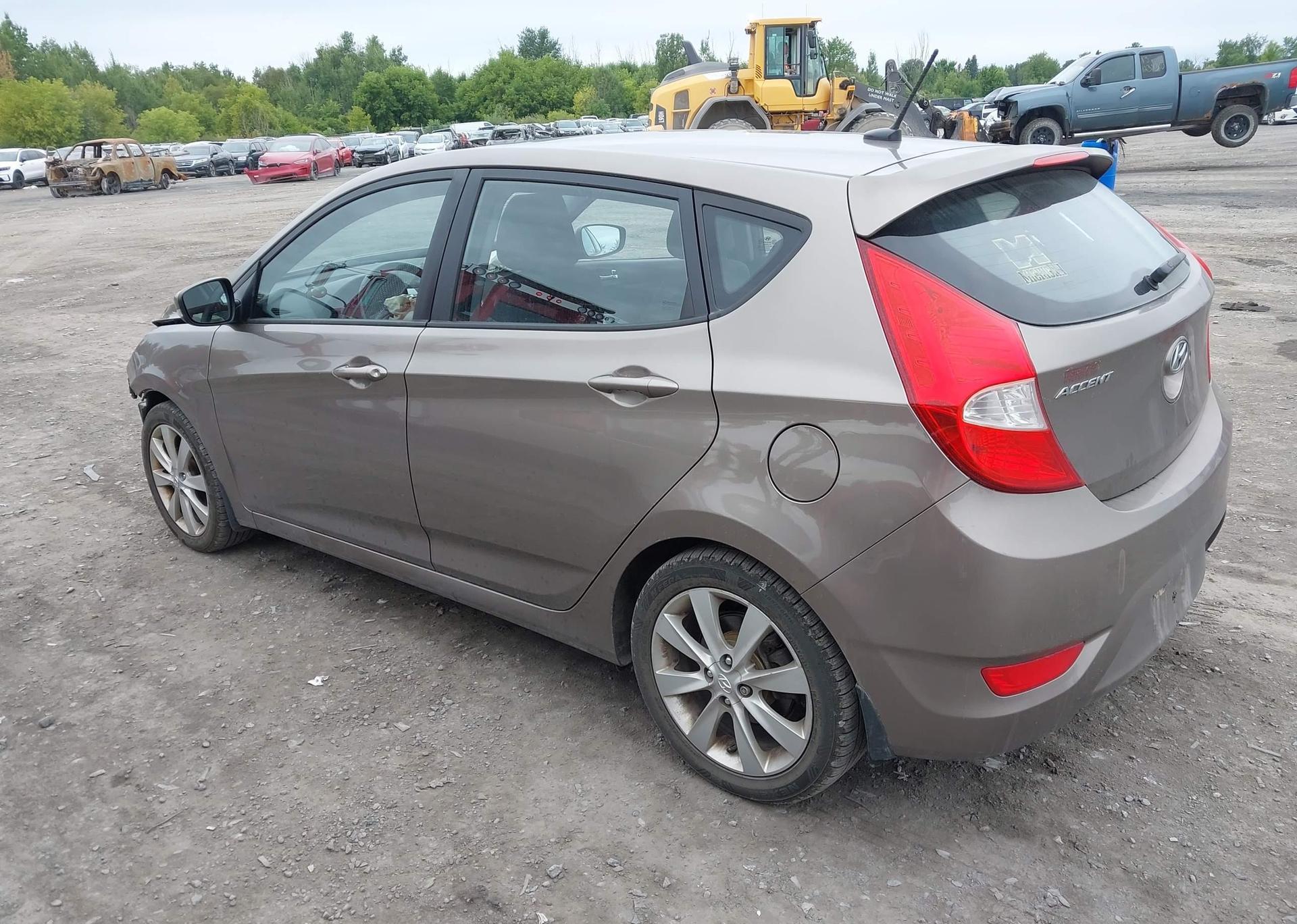 2013 HYUNDAI ACCENT GLS