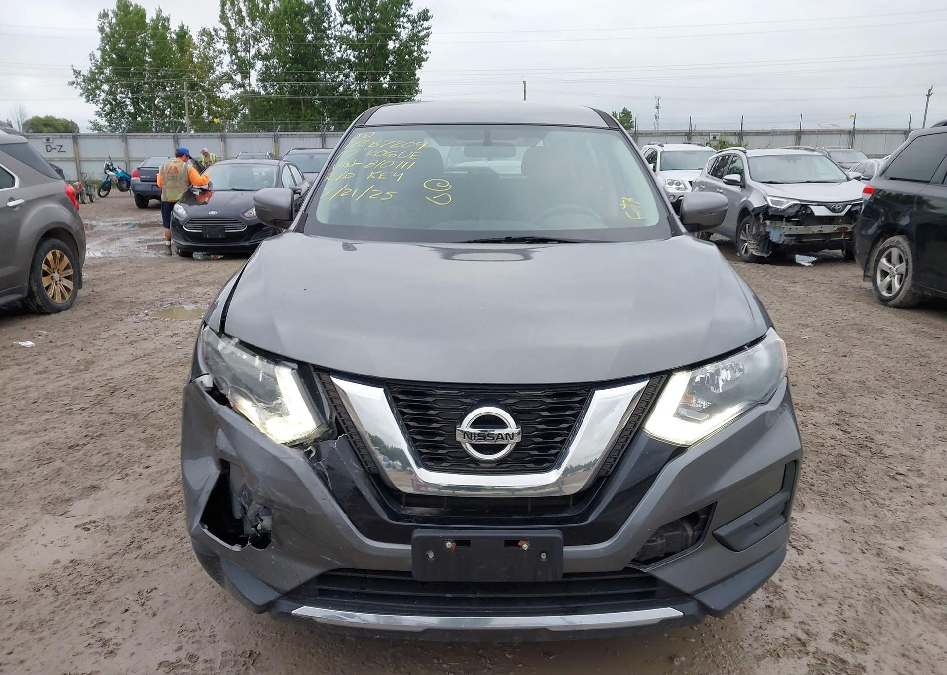 2017 NISSAN ROGUE S