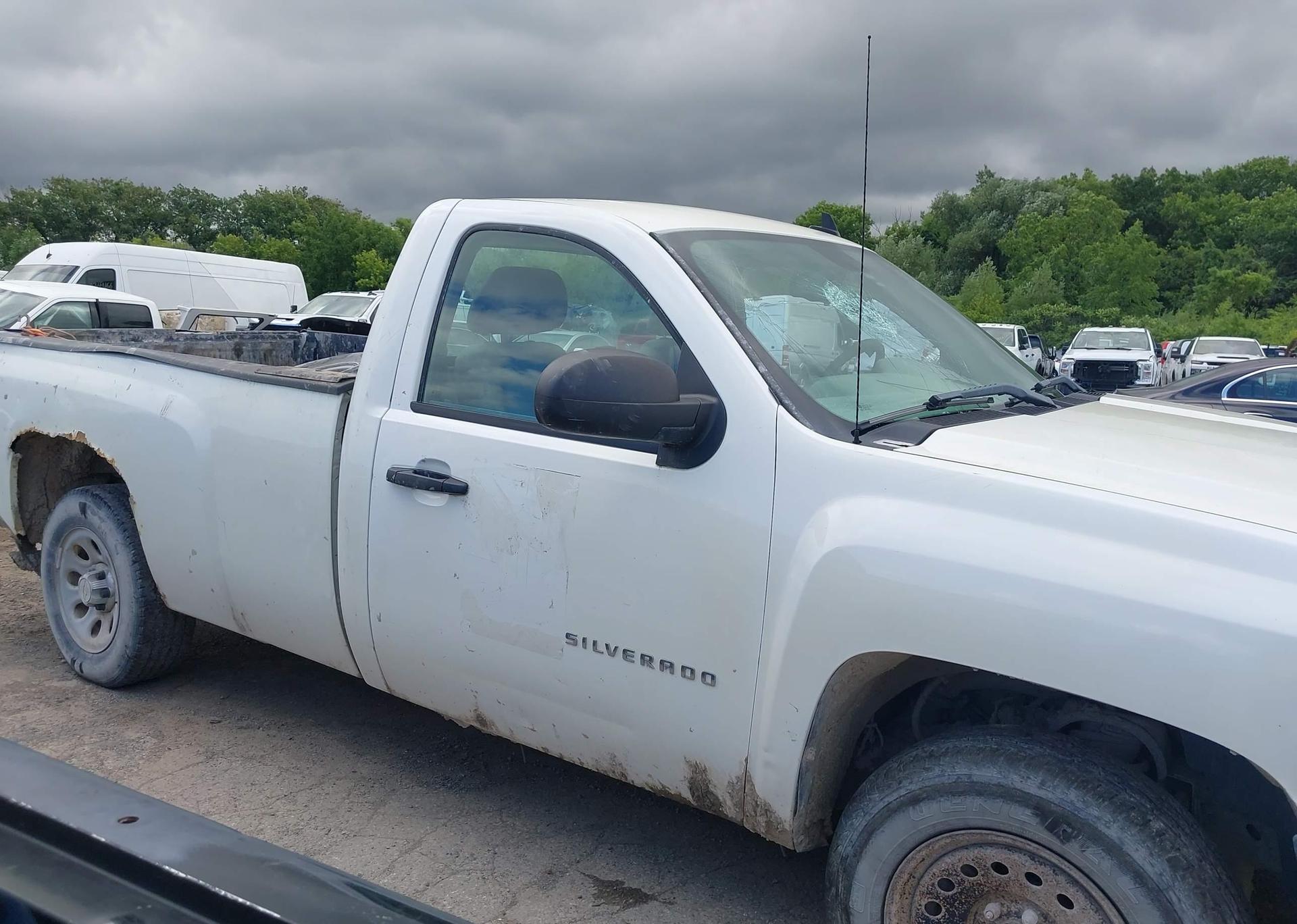 2011 CHEVROLET Silverado C1500
