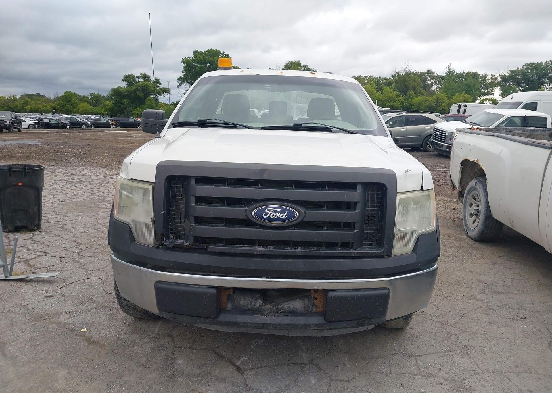 2011 FORD F150