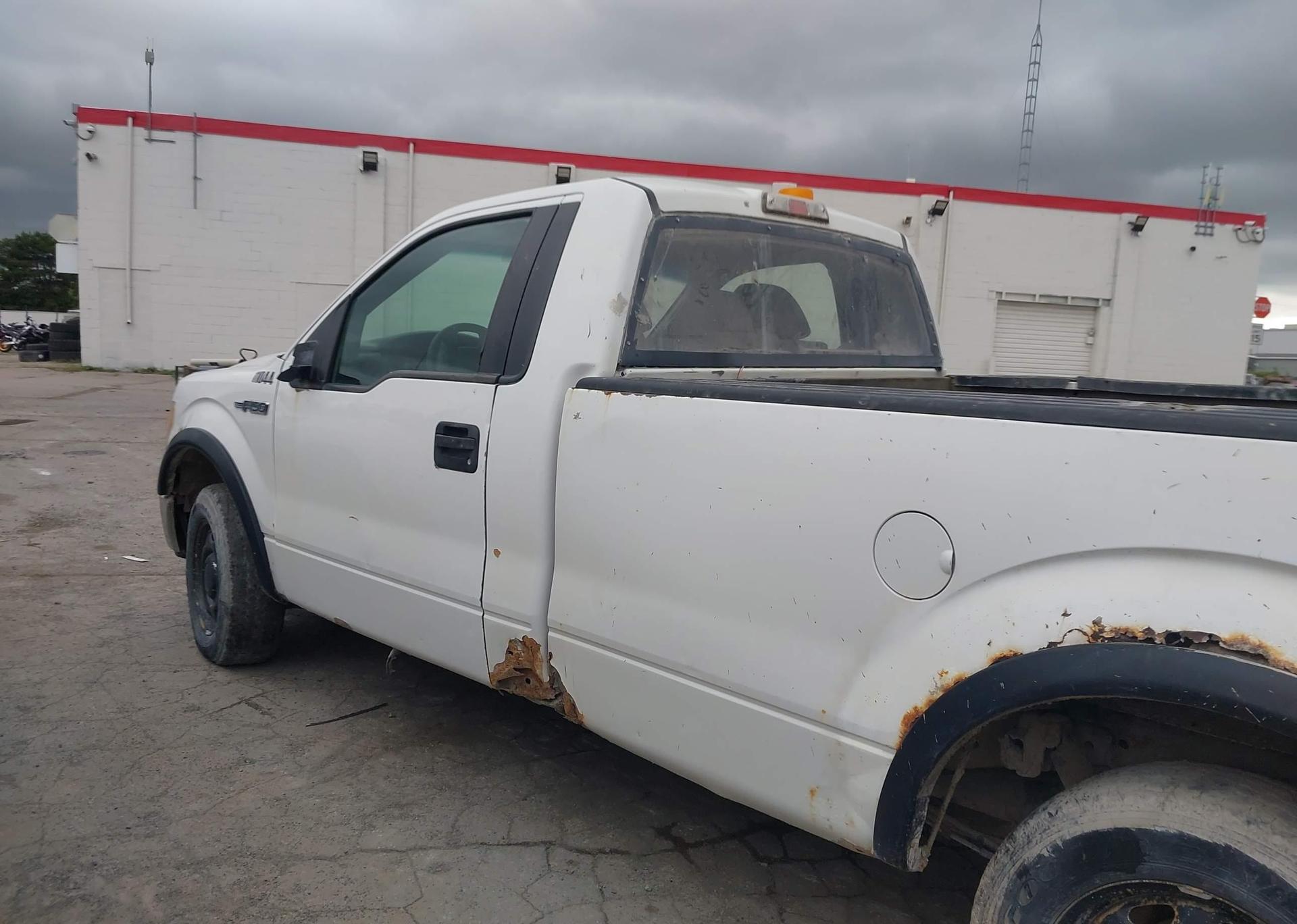 2011 FORD F150