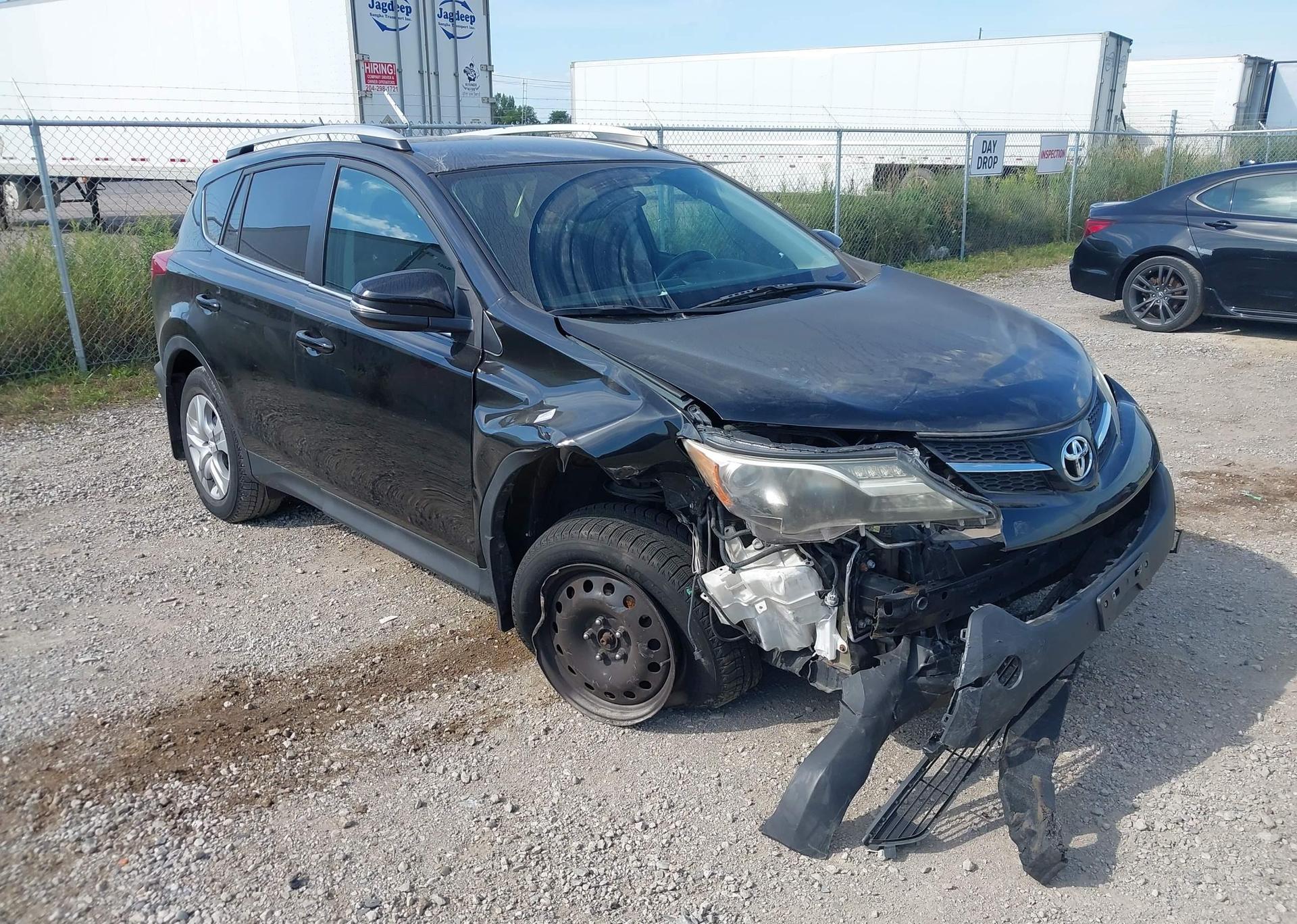 2015 TOYOTA RAV4 LE